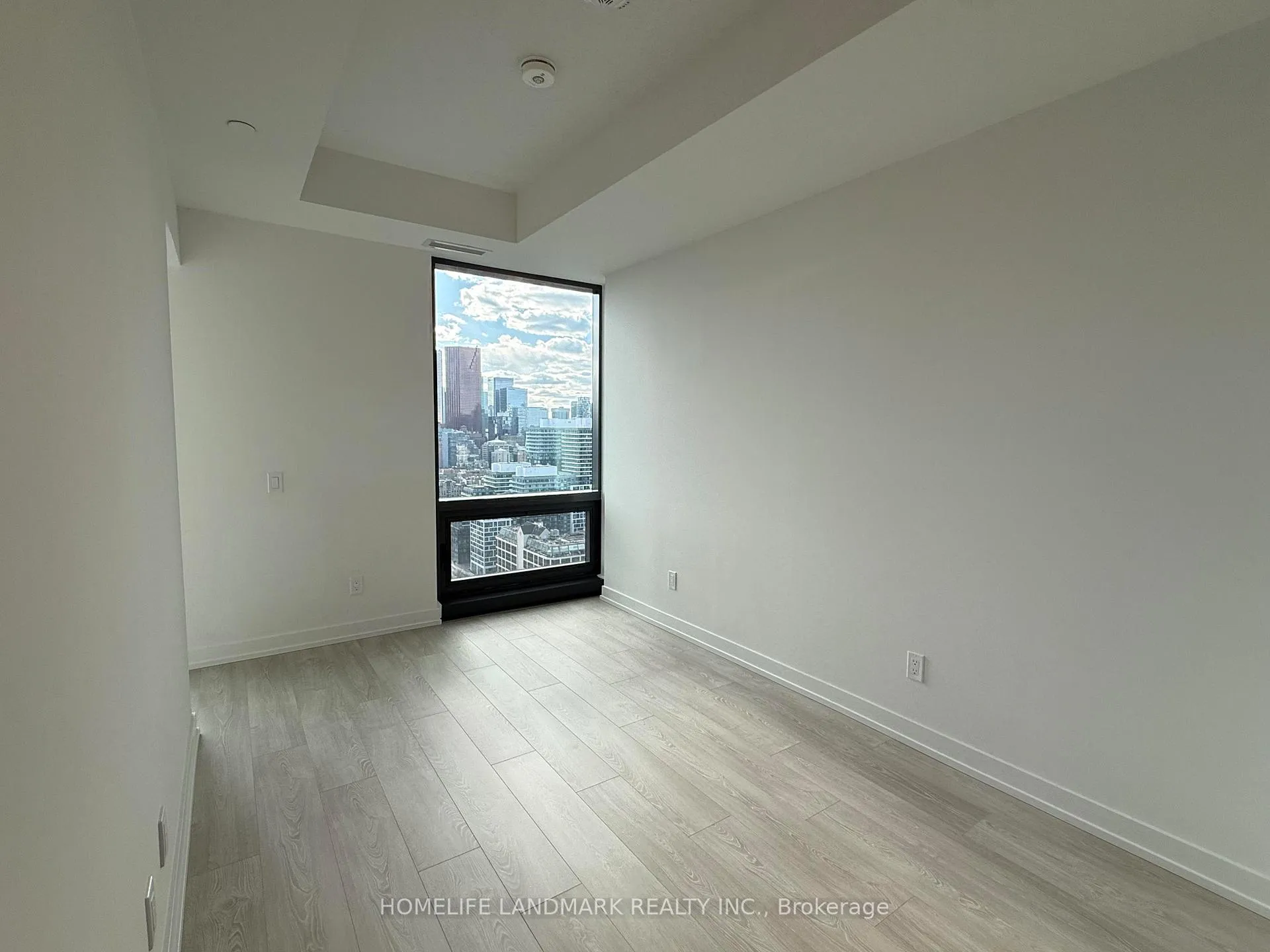 Photo 5 of Unit 3203, 35 Parliament Street, Toronto, Waterfront Communities — HOMEH
