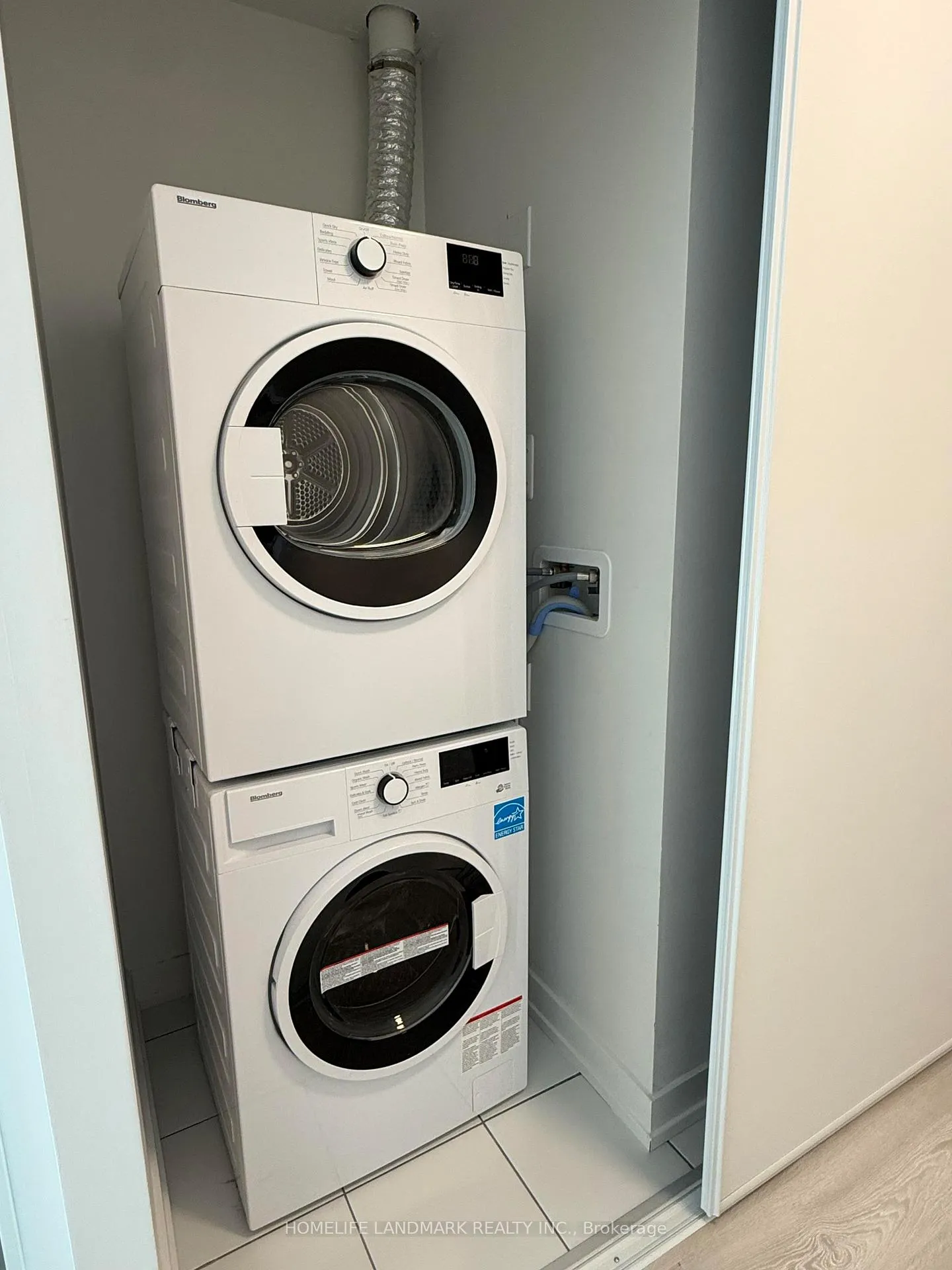 Photo 10 of Unit 3203, 35 Parliament Street, Toronto, Waterfront Communities — HOMEH