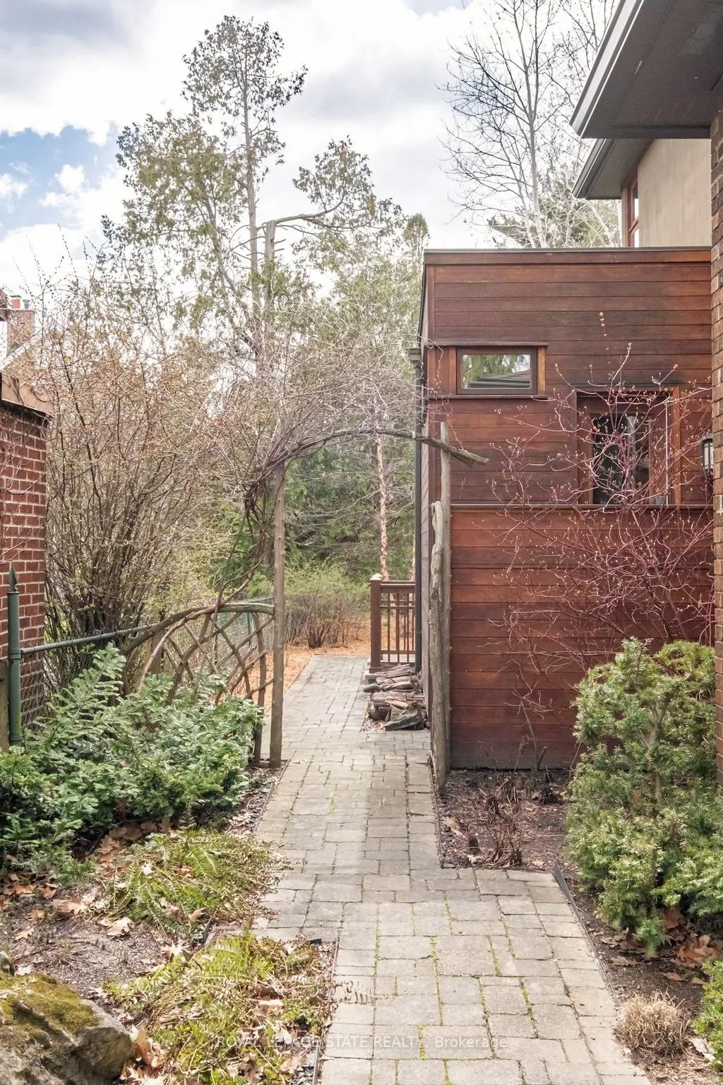 Photo 42 of 91 Paisley Avenue N, Hamilton, Westdale — HOMEH