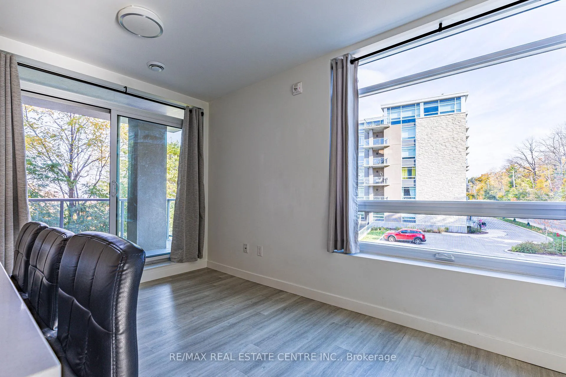 Photo 13 of Unit 208, 455 Charlton Avenue E, Hamilton, Stinson — HOMEH