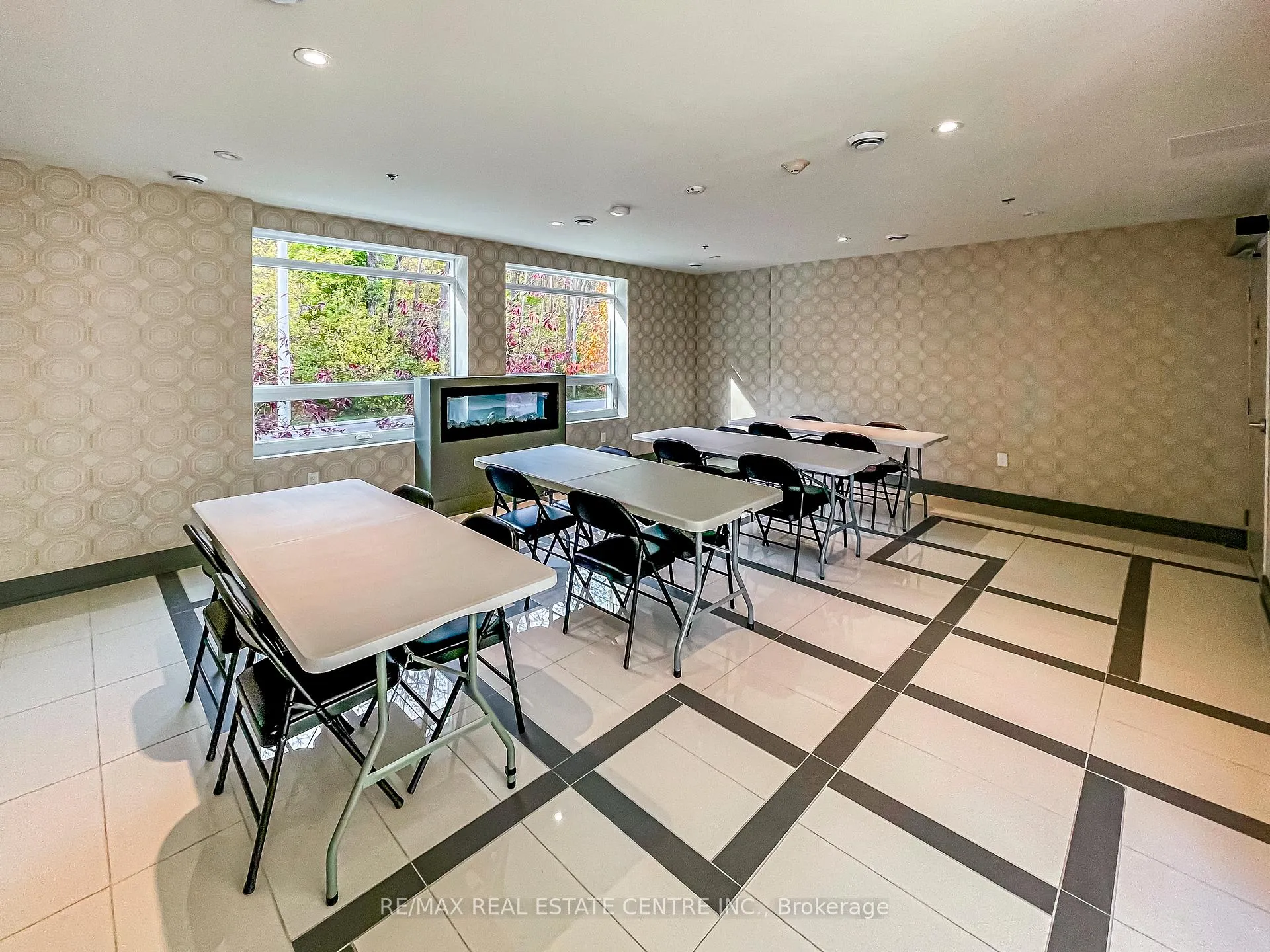 Photo 32 of Unit 208, 455 Charlton Avenue E, Hamilton, Stinson — HOMEH