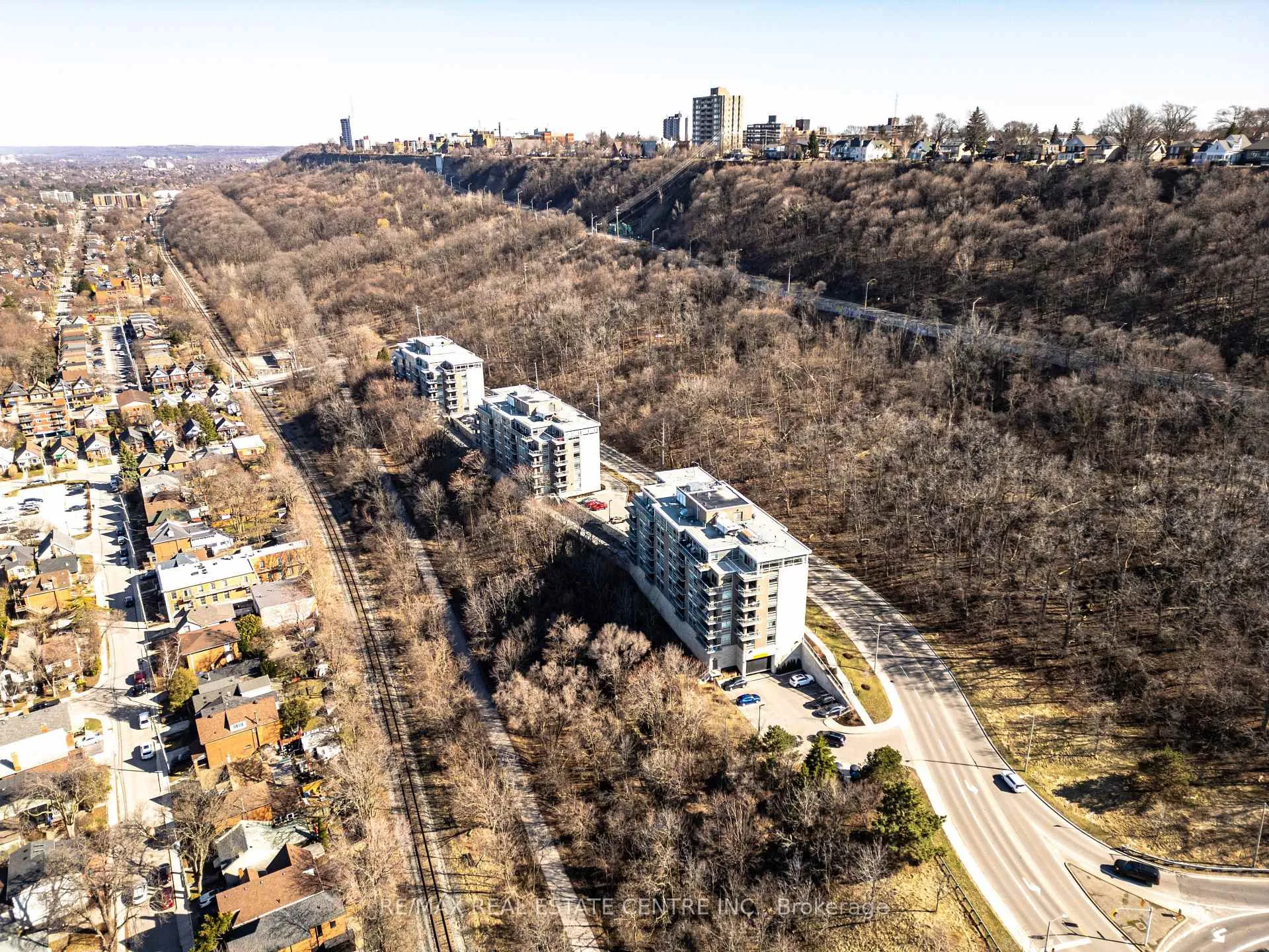 Photo 38 of Unit 208, 455 Charlton Avenue E, Hamilton, Stinson — HOMEH