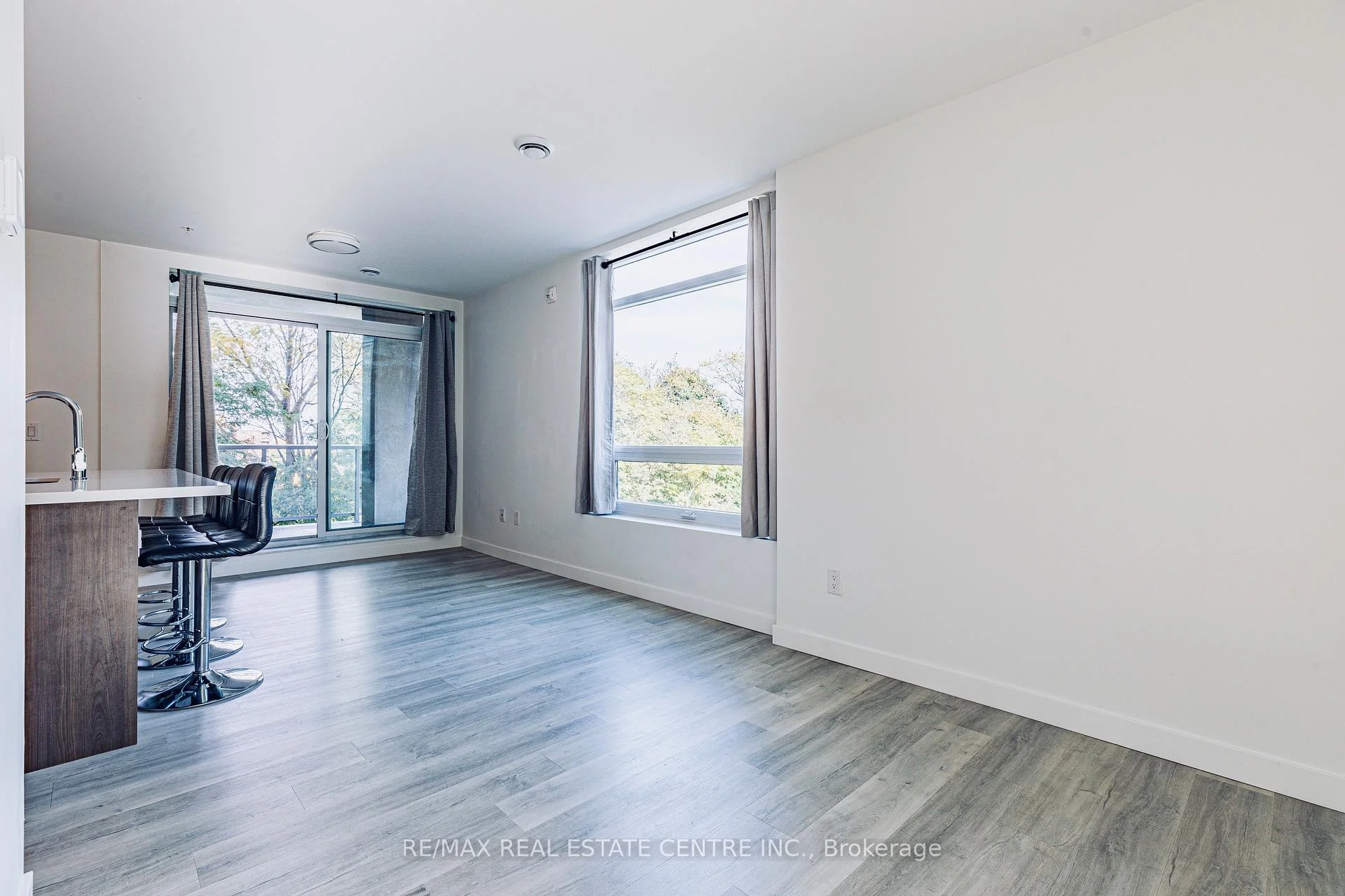 Photo 45 of Unit 208, 455 Charlton Avenue E, Hamilton, Stinson — HOMEH