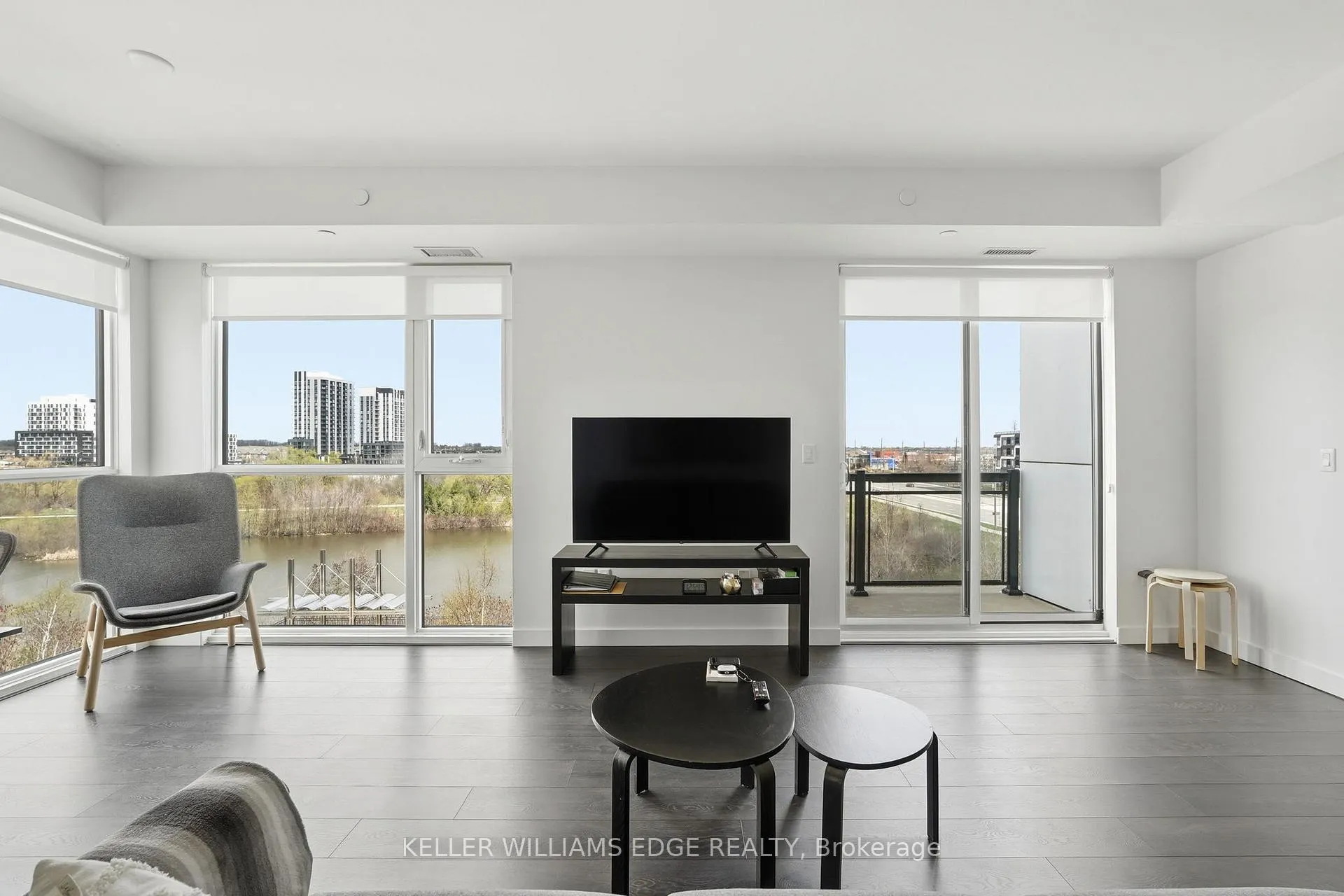 Photo 12 of Unit 49, 210 Sabina Drive, Oakville, Glenorchy — HOMEH