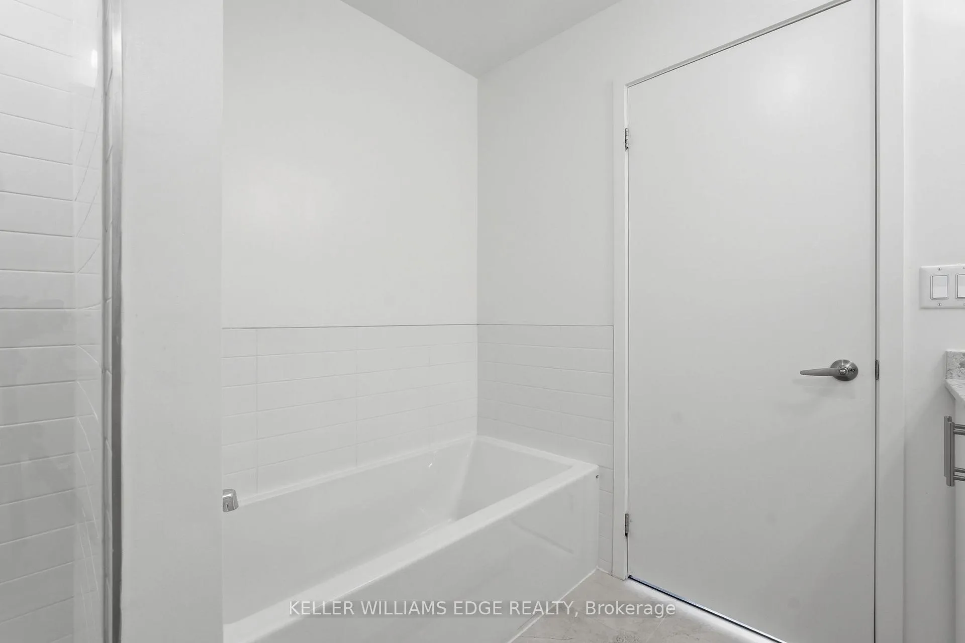 Photo 20 of Unit 49, 210 Sabina Drive, Oakville, Glenorchy — HOMEH