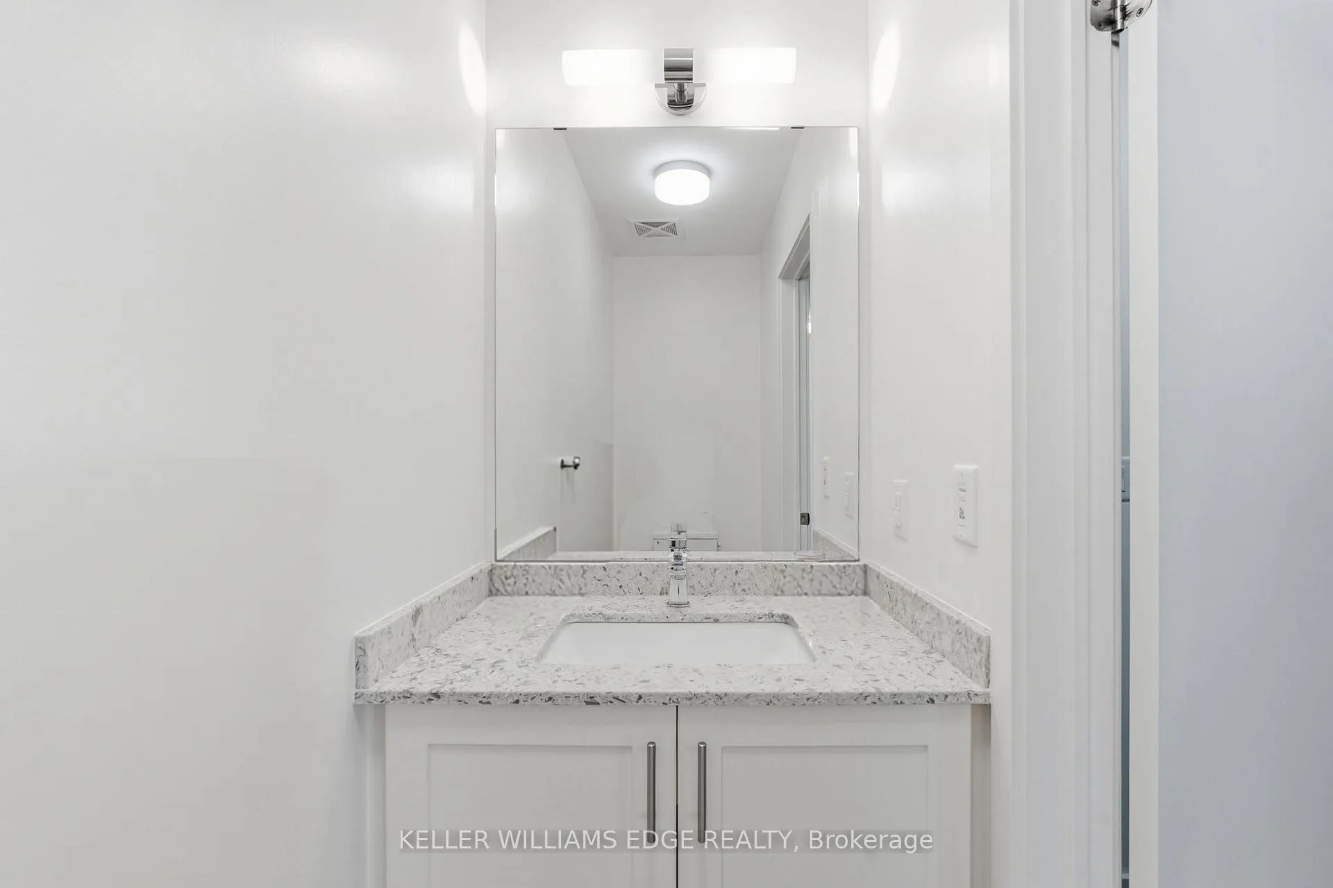 Photo 24 of Unit 49, 210 Sabina Drive, Oakville, Glenorchy — HOMEH