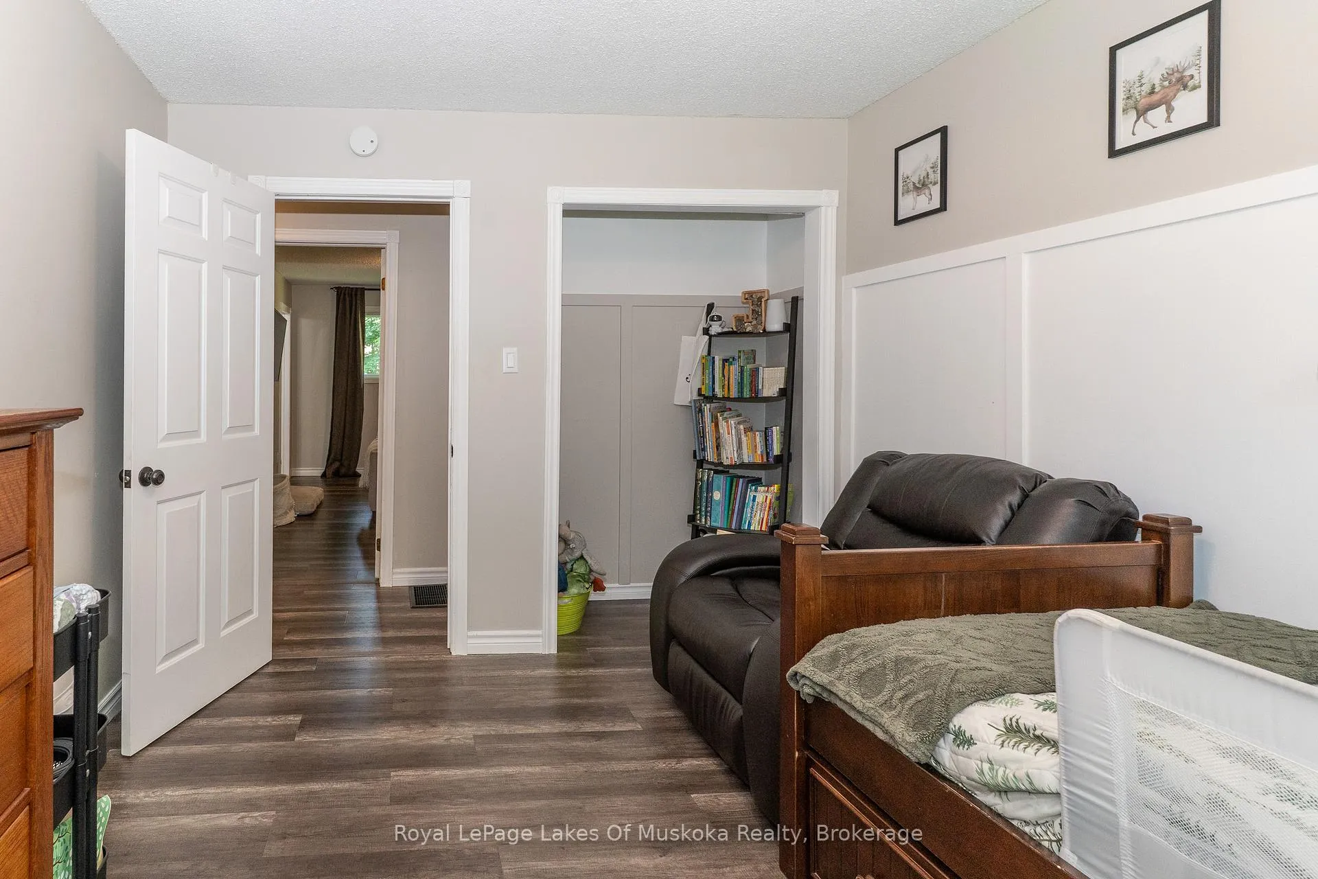 Photo 24 of 220 Alexander Street, Gravenhurst, Muskoka (S) — HOMEH