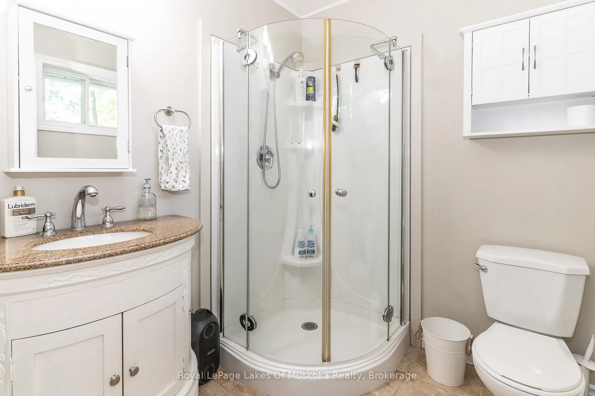 Photo 27 of 220 Alexander Street, Gravenhurst, Muskoka (S) — HOMEH