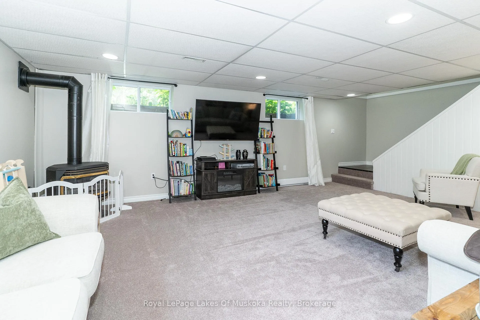 Photo 31 of 220 Alexander Street, Gravenhurst, Muskoka (S) — HOMEH