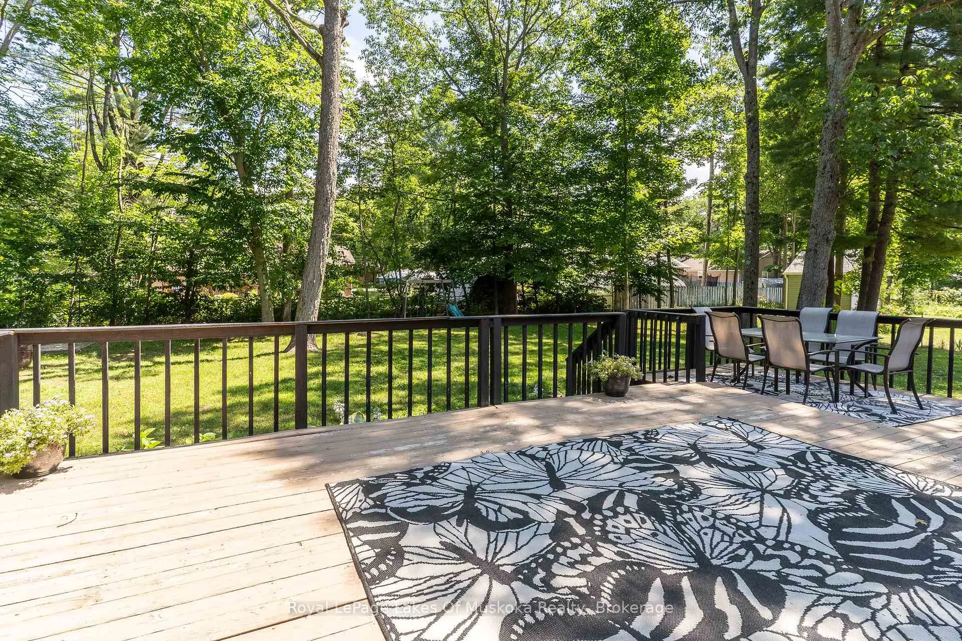 Photo 42 of 220 Alexander Street, Gravenhurst, Muskoka (S) — HOMEH