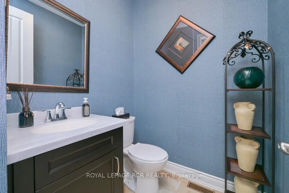 Photo 17 of 22 Westmount Drive, New Tecumseth, Alliston — HOMEH