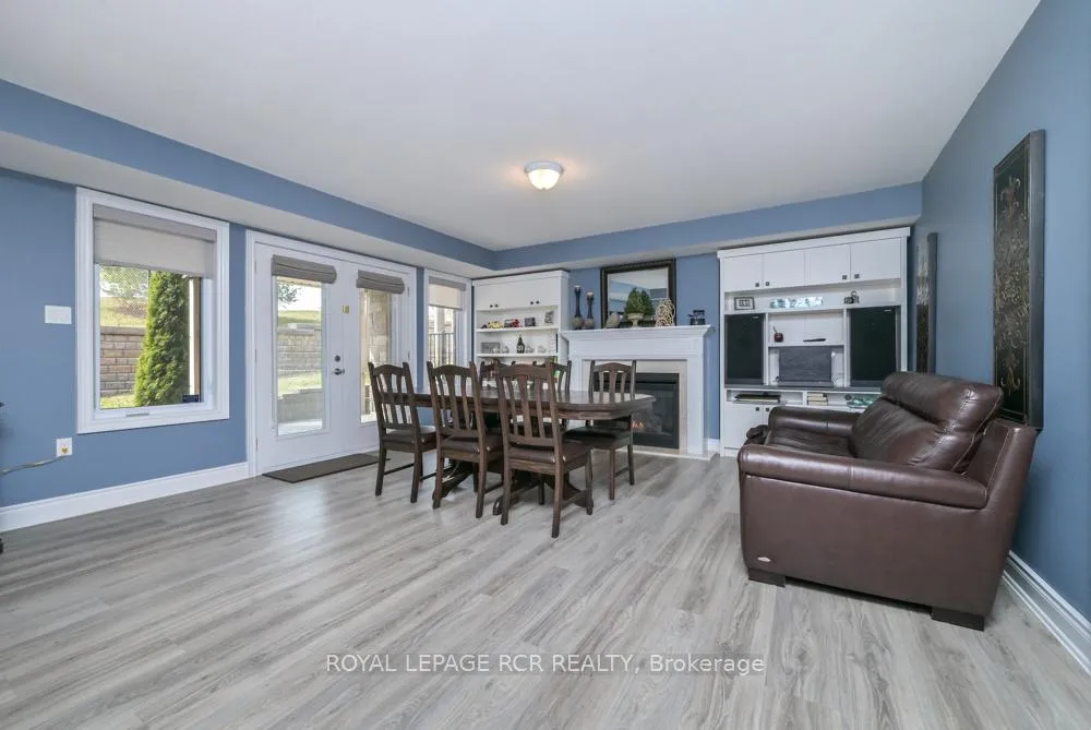 Photo 20 of 22 Westmount Drive, New Tecumseth, Alliston — HOMEH