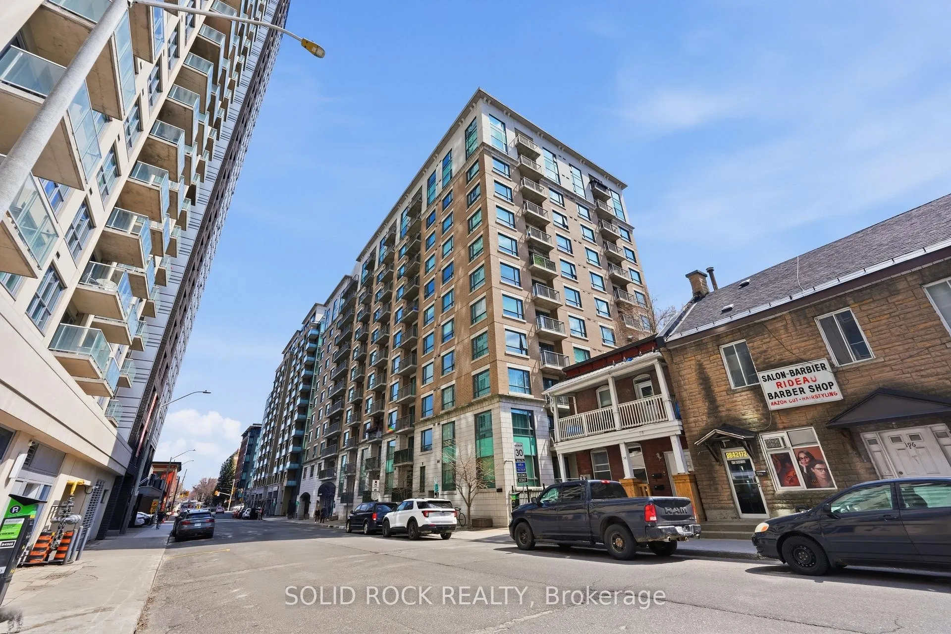 Photo 3 of Unit 910, 200 Besserer Street, Ottawa, Sandy Hill — HOMEH