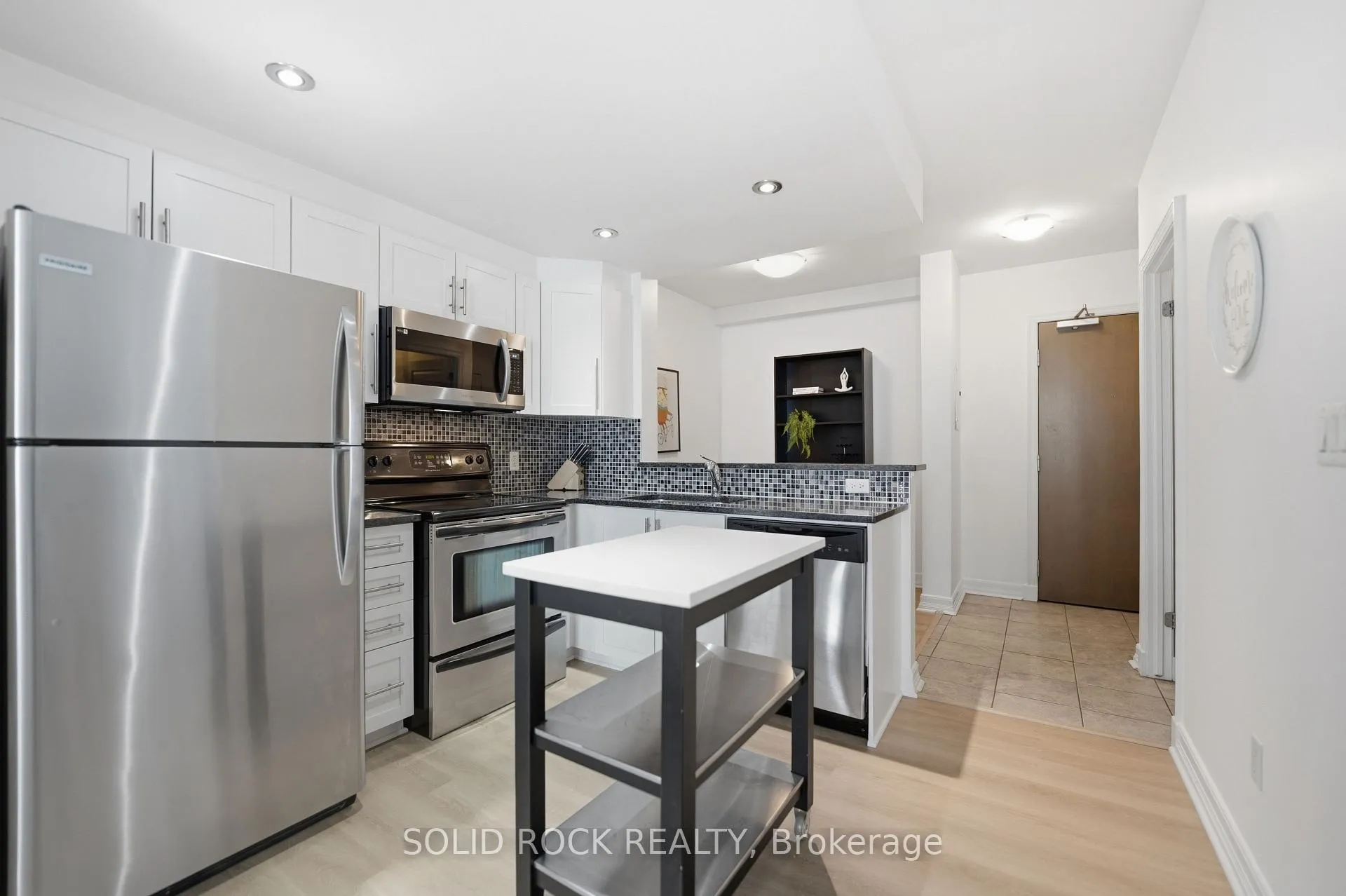 Photo 18 of Unit 910, 200 Besserer Street, Ottawa, Sandy Hill — HOMEH