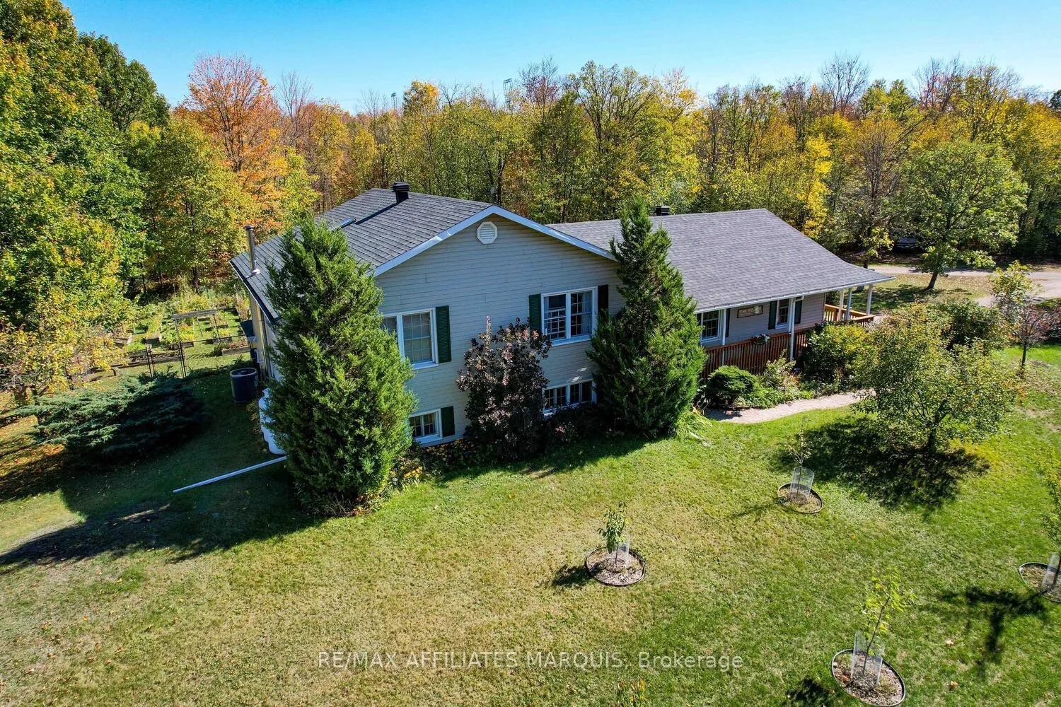 Photo 2 of 193 Kellys Road, Rideau Lakes, Rideau Lakes (South Elmsley) Twp — HOMEH