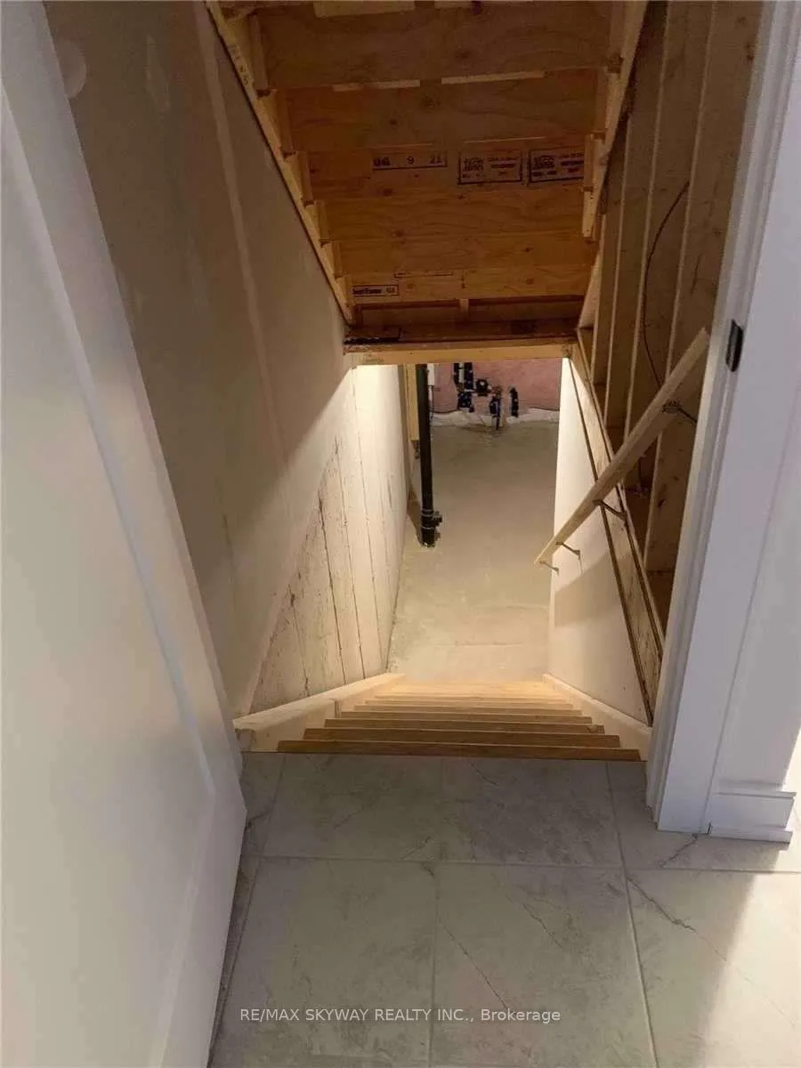 Photo 32 of 125 Stonebrook Way, Grey Highlands — HOMEH