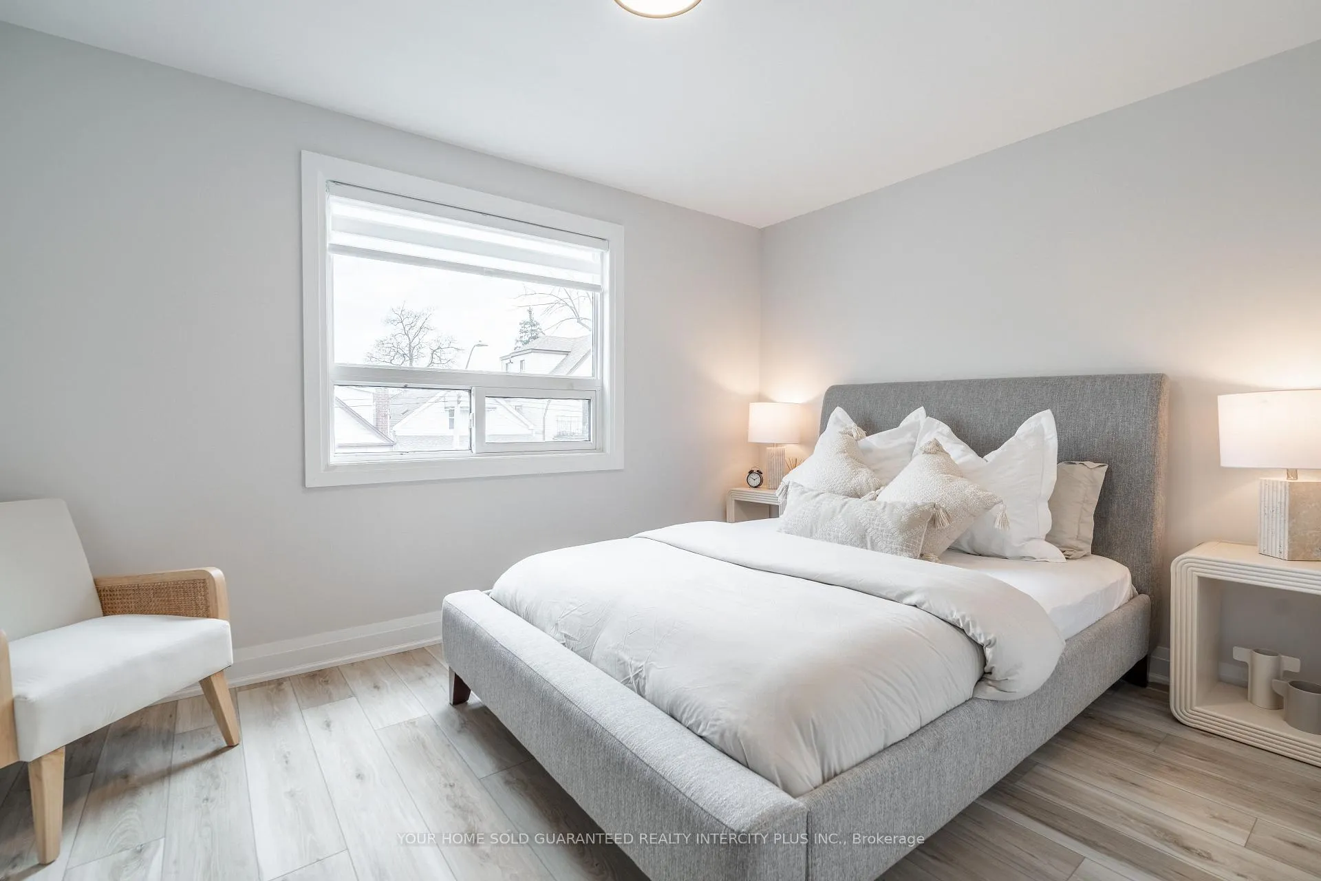 Photo 9 of 235 Balmoral Avenue, Hamilton, Crown Point — HOMEH