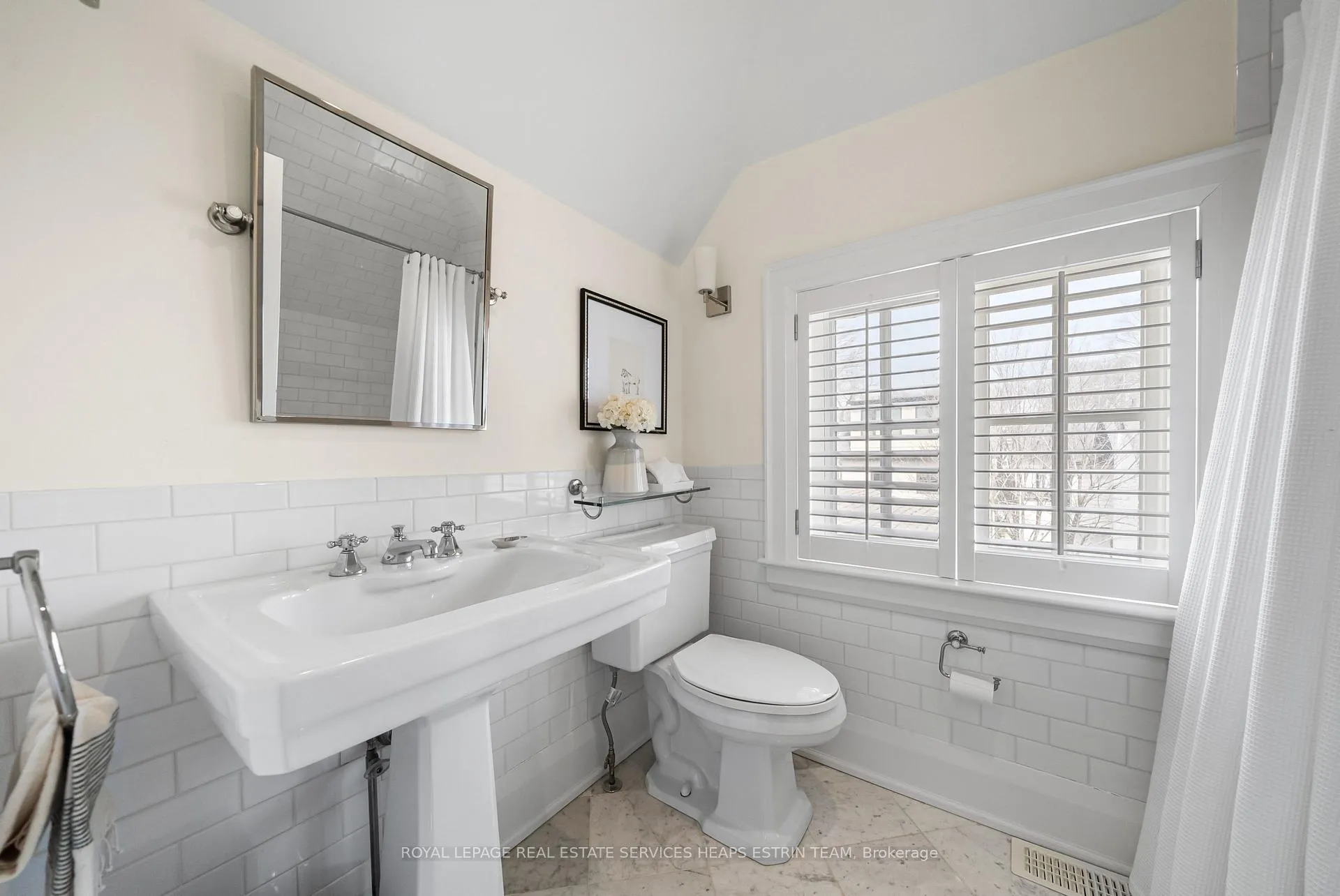 Photo 30 of 115 Inglewood Drive, Toronto, Rosedale-Moore Park — HOMEH