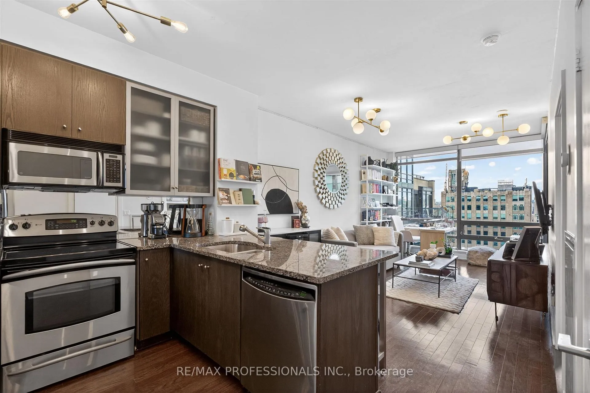 Photo 4 of Unit 1416, 438 King Street, Toronto, Waterfront Communities — HOMEH