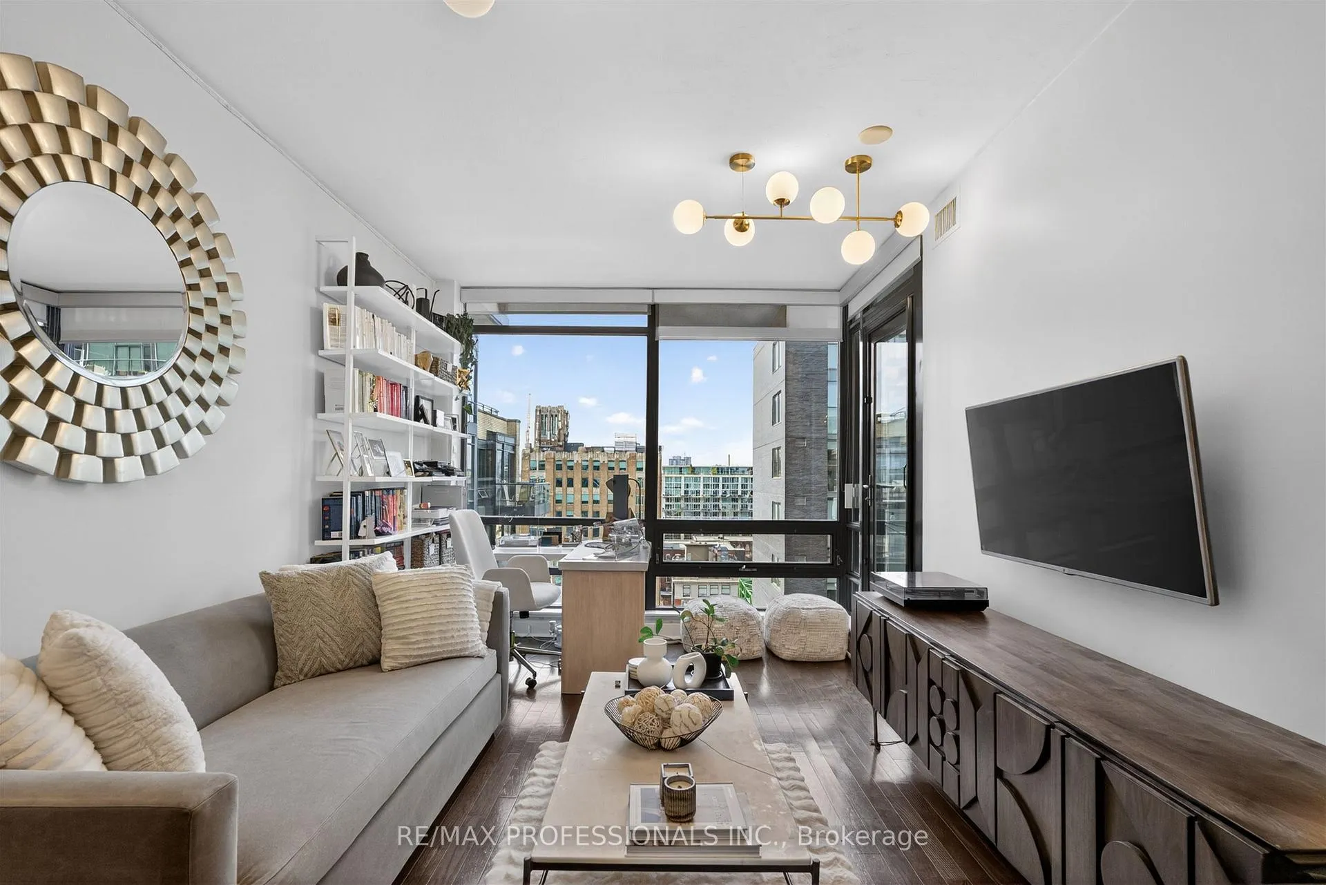 Photo 9 of Unit 1416, 438 King Street, Toronto, Waterfront Communities — HOMEH