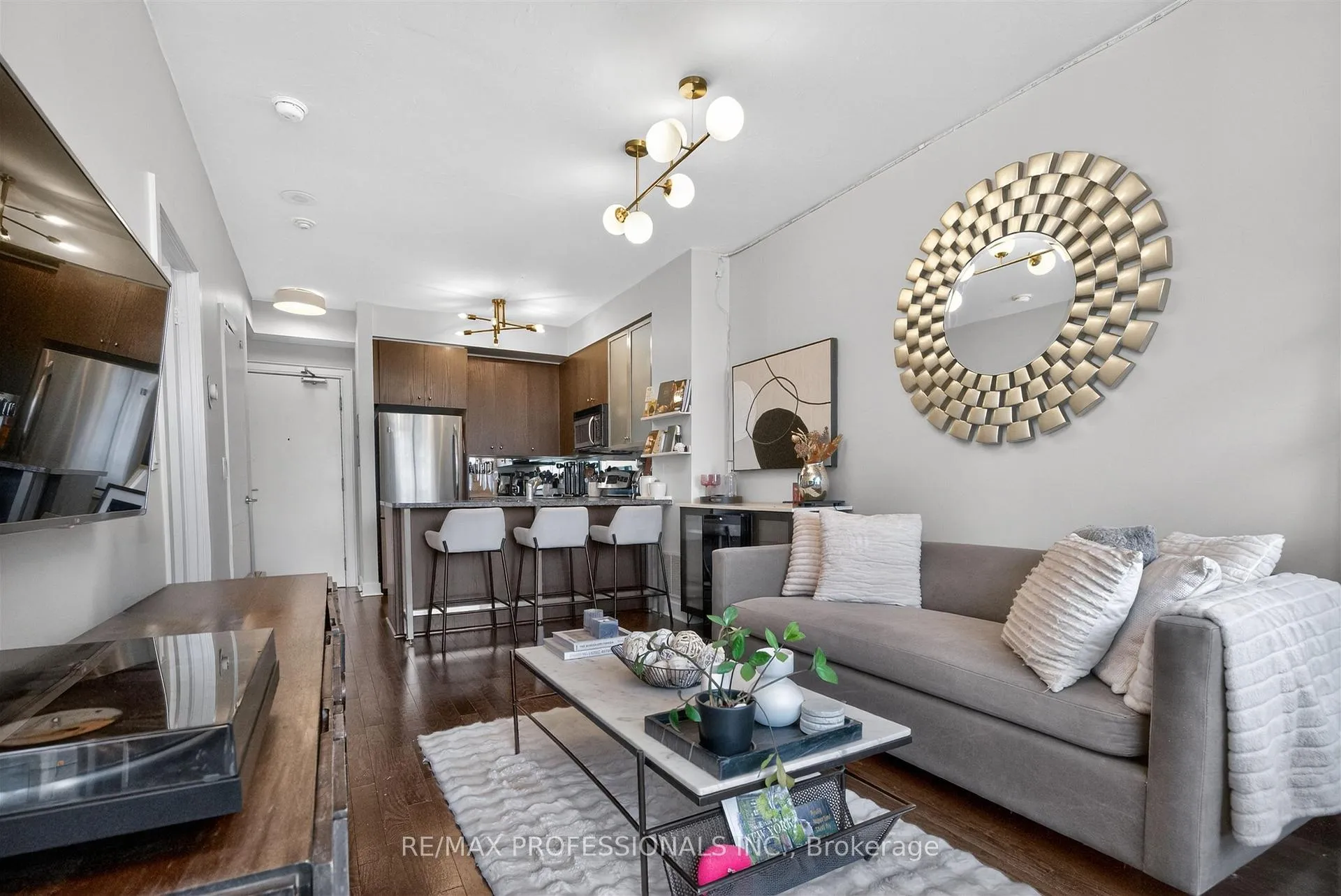 Photo 12 of Unit 1416, 438 King Street, Toronto, Waterfront Communities — HOMEH