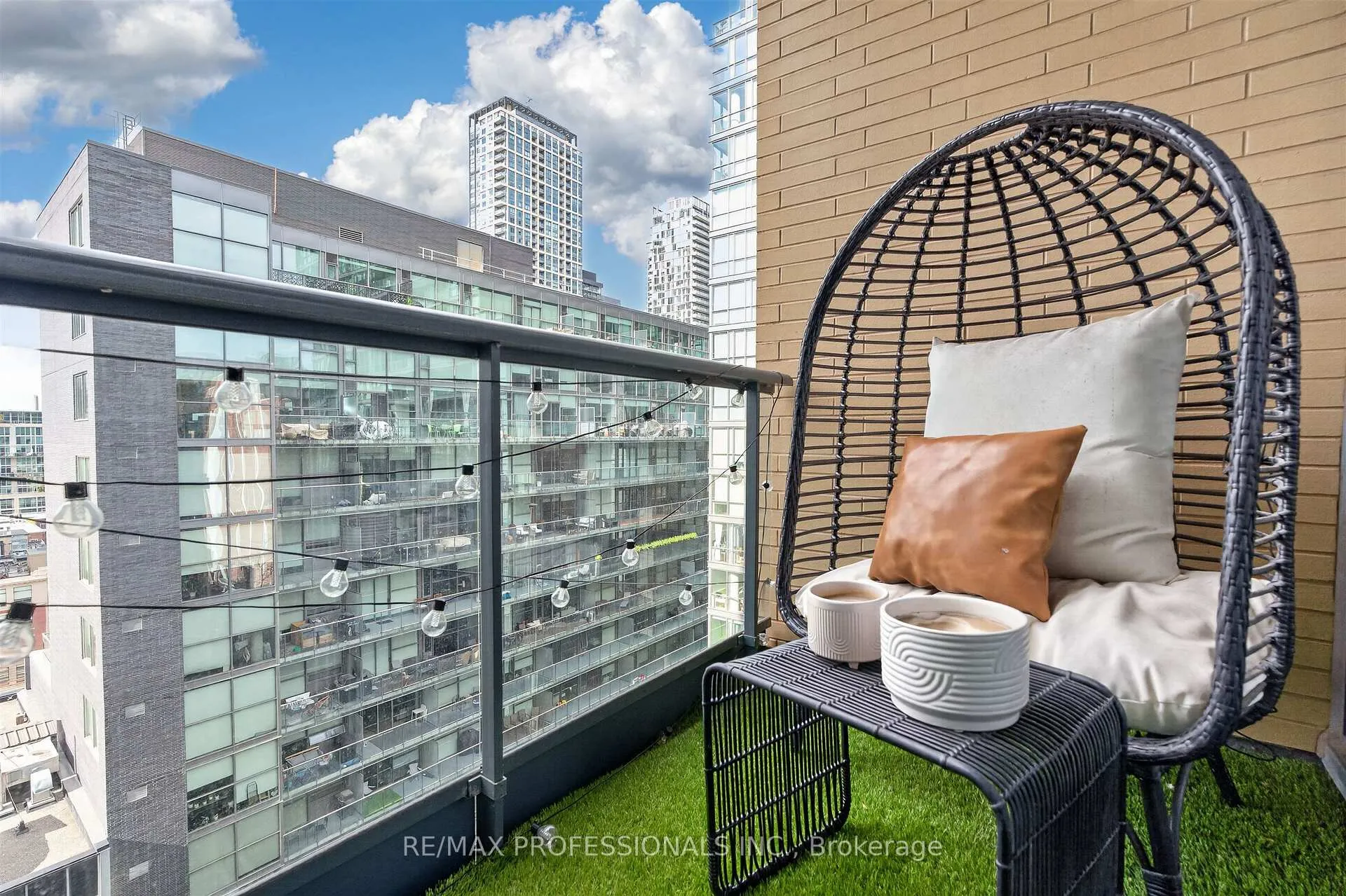 Photo 20 of Unit 1416, 438 King Street, Toronto, Waterfront Communities — HOMEH