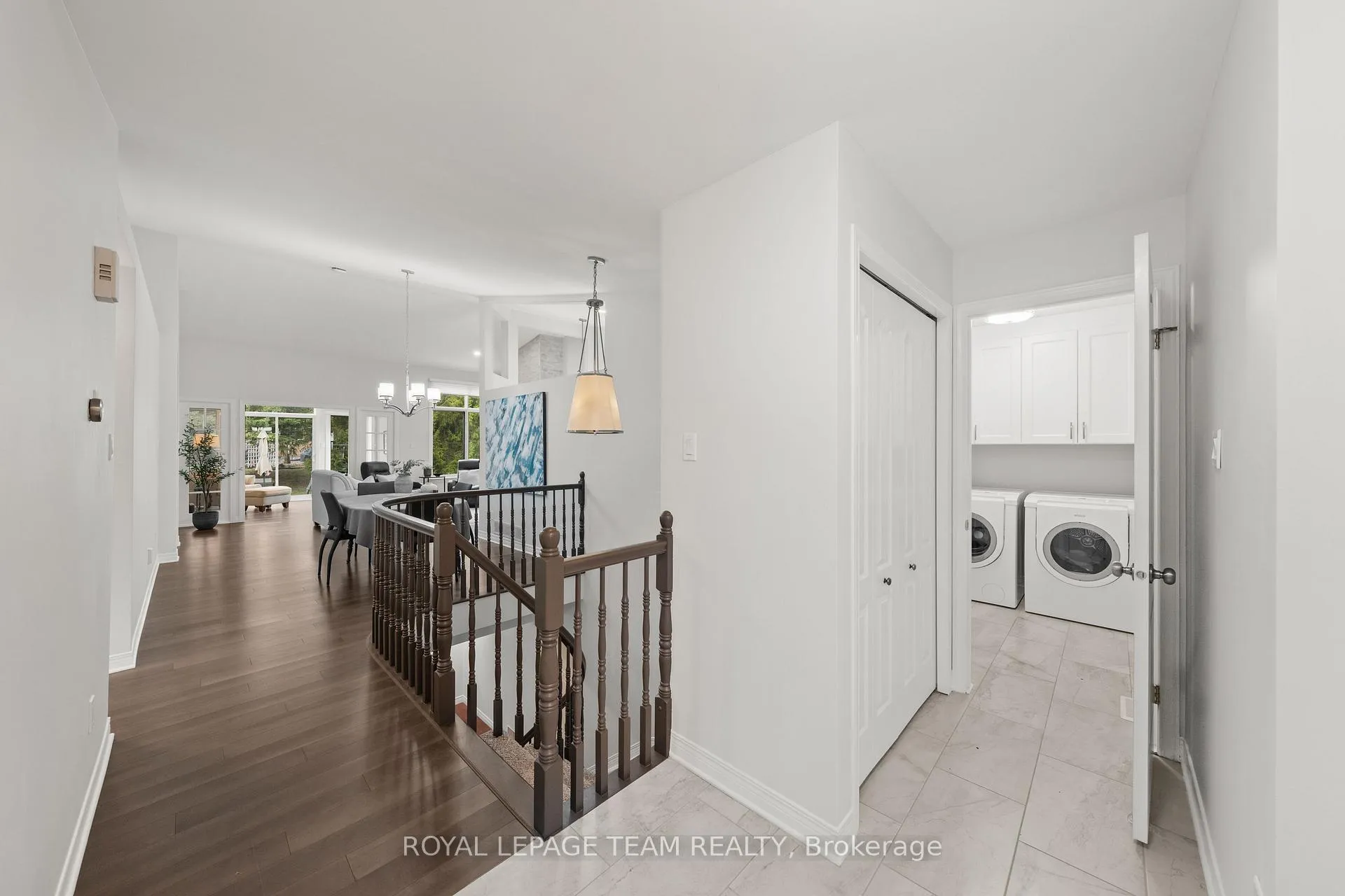 Photo 6 of 12 Coulson Court, Ottawa, Kanata - Kanata Lakes/Heritage Hills — HOMEH