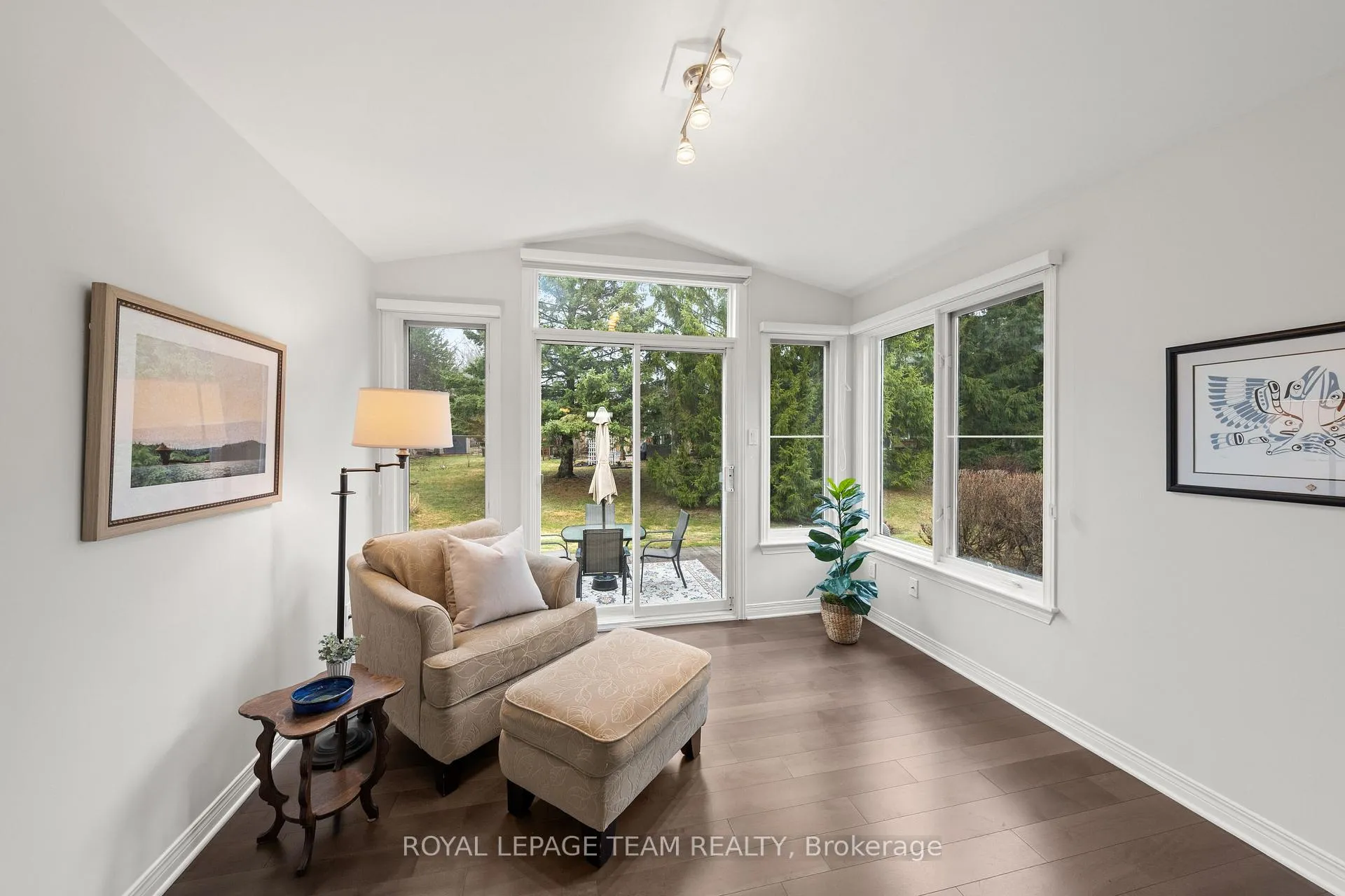 Photo 13 of 12 Coulson Court, Ottawa, Kanata - Kanata Lakes/Heritage Hills — HOMEH