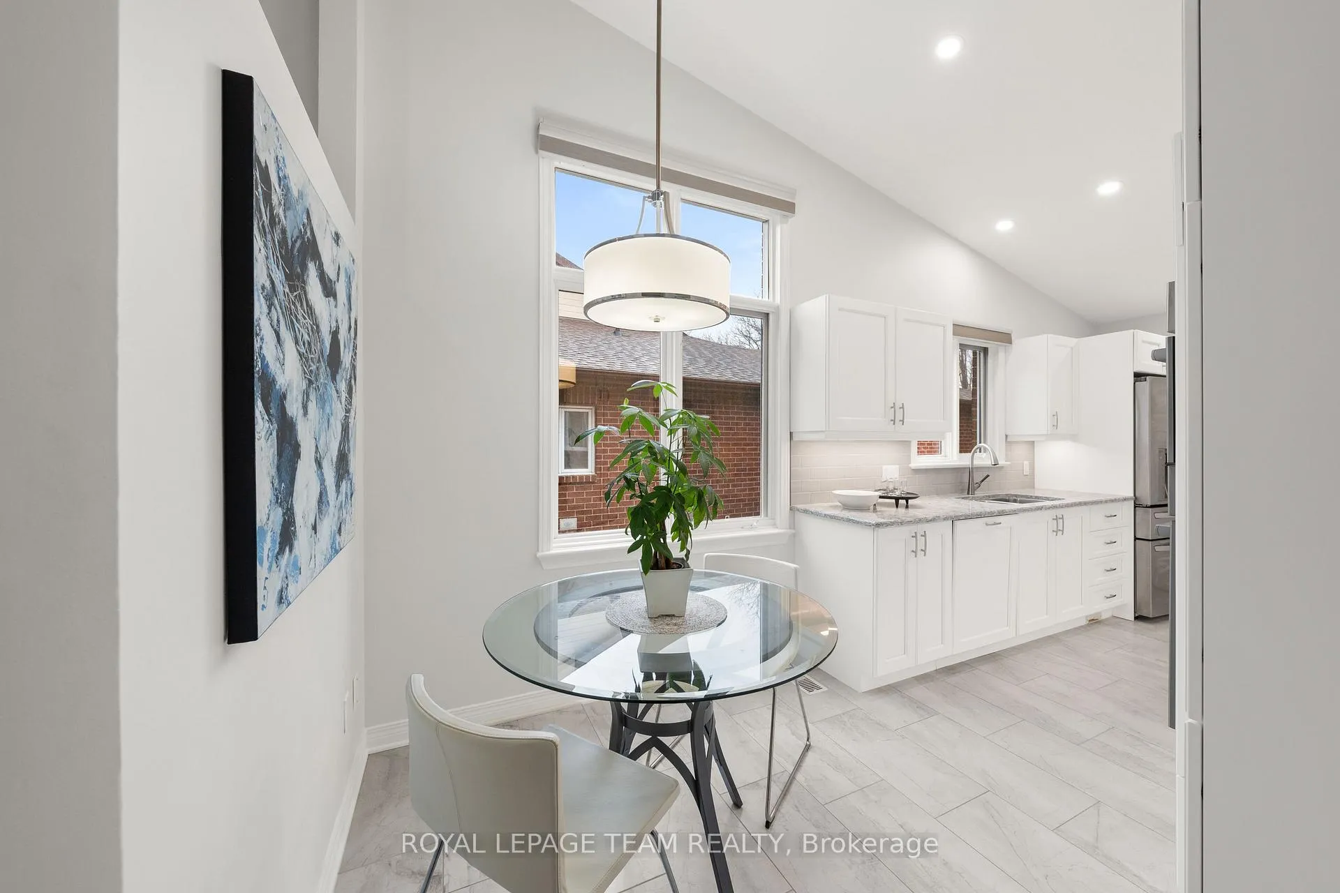 Photo 15 of 12 Coulson Court, Ottawa, Kanata - Kanata Lakes/Heritage Hills — HOMEH