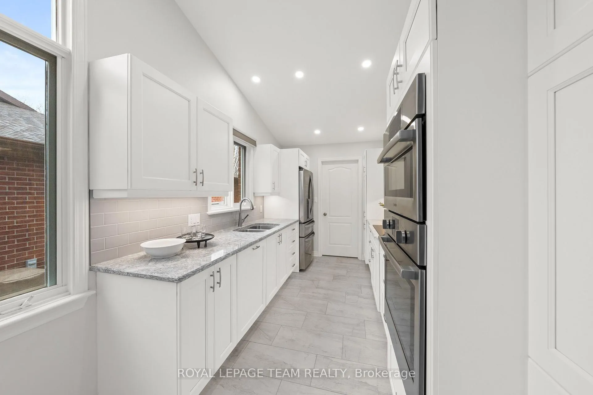 Photo 16 of 12 Coulson Court, Ottawa, Kanata - Kanata Lakes/Heritage Hills — HOMEH