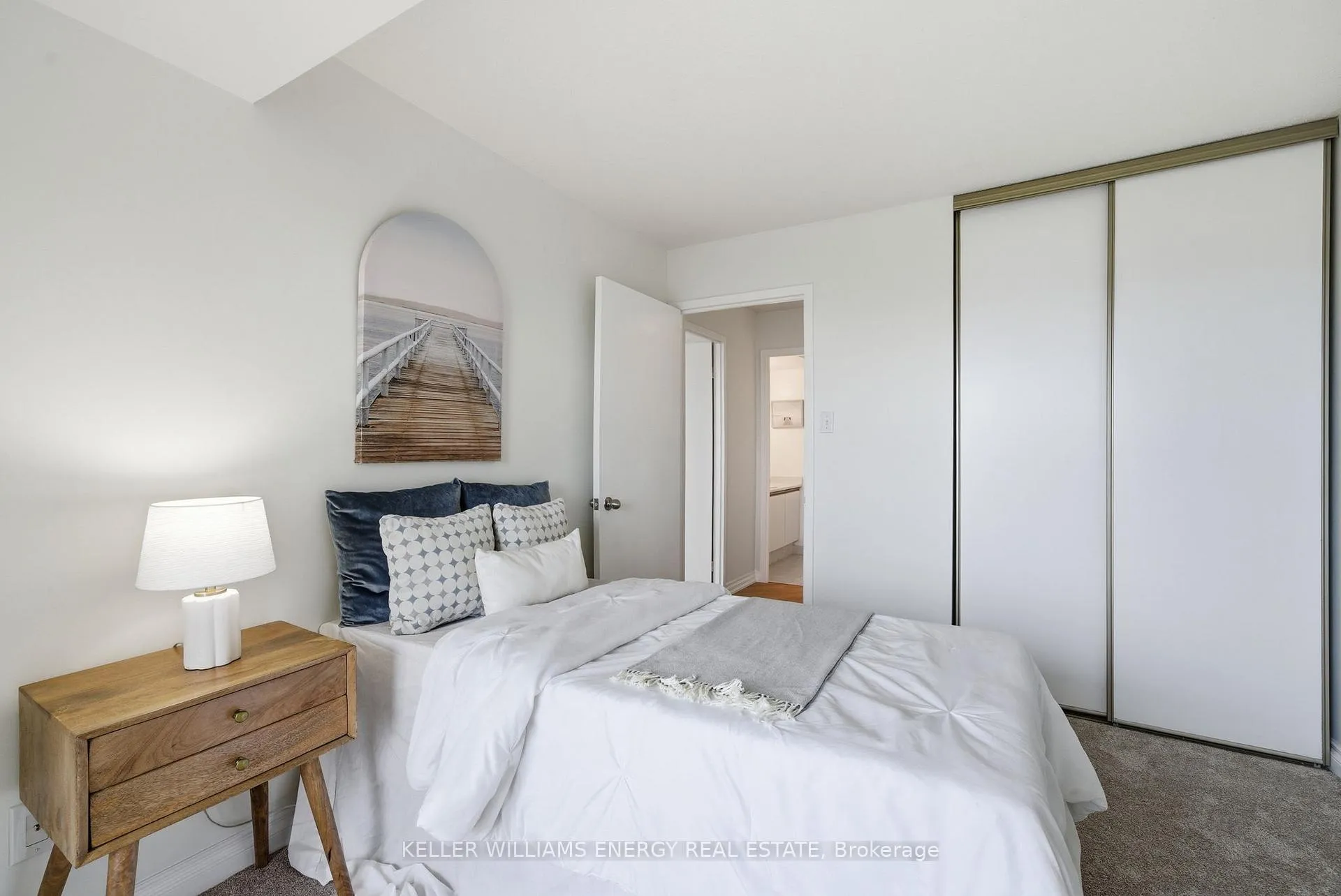 Photo 17 of Unit 610, 360 Watson Street W, Whitby, Port Whitby — HOMEH