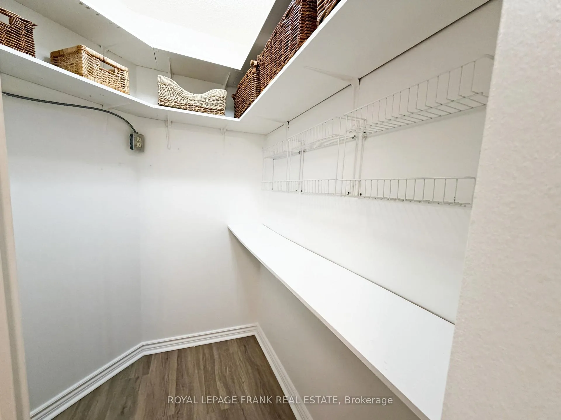 Photo 7 of Unit 819, 20 Dean Park Road, Scarborough, Rouge — HOMEH