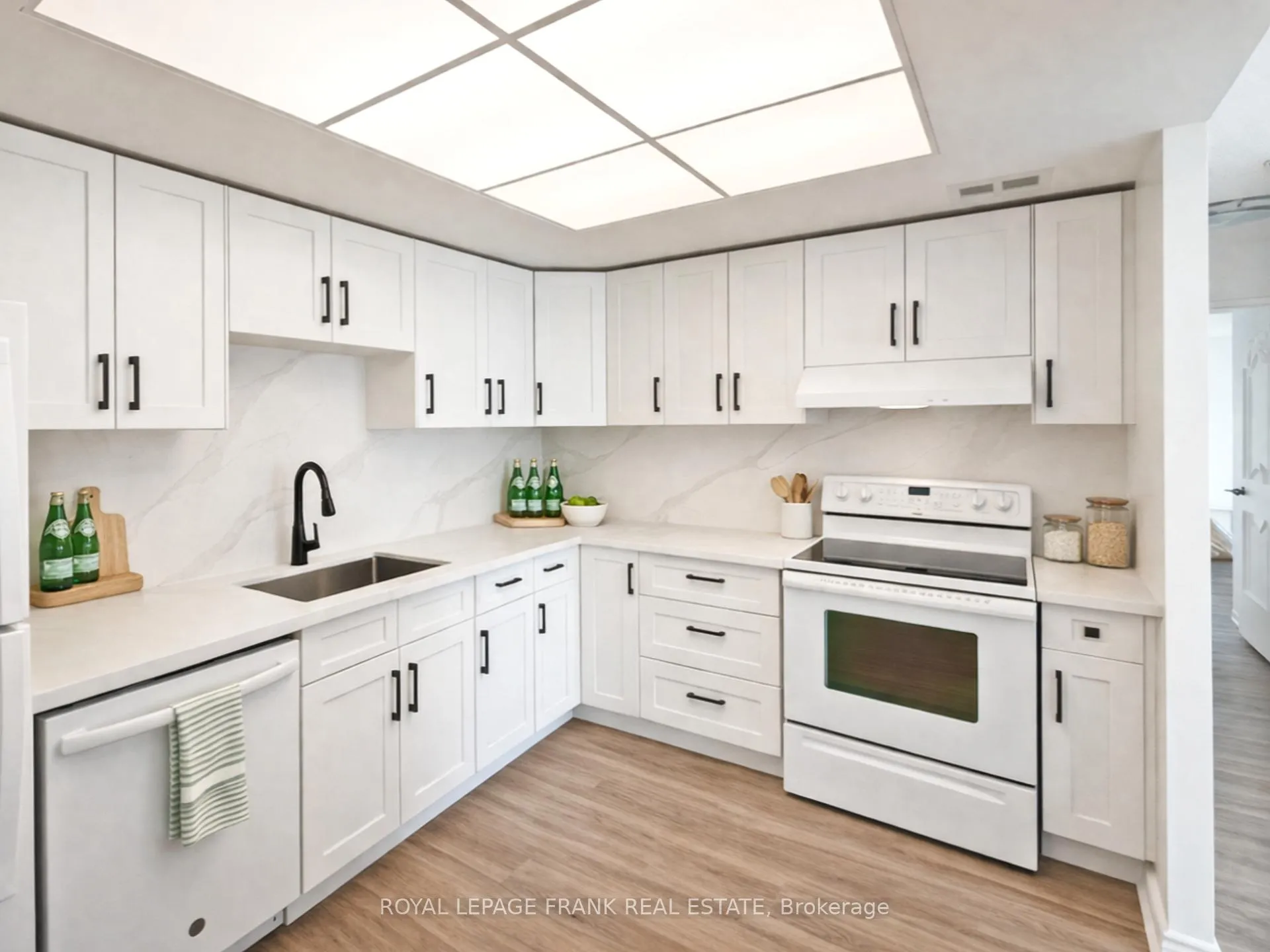 Photo 9 of Unit 819, 20 Dean Park Road, Scarborough, Rouge — HOMEH