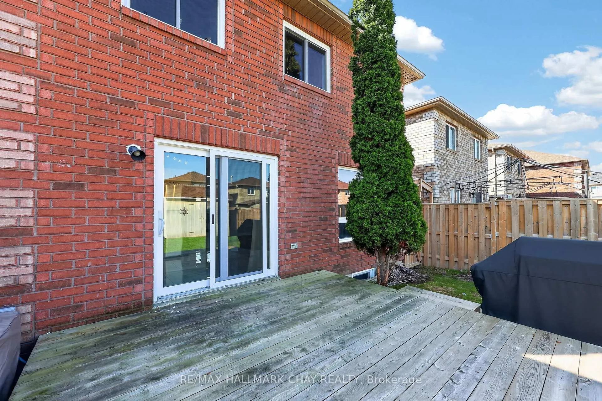 Photo 29 of 37 Majesty Boulevard, Barrie, Innis-Shore — HOMEH