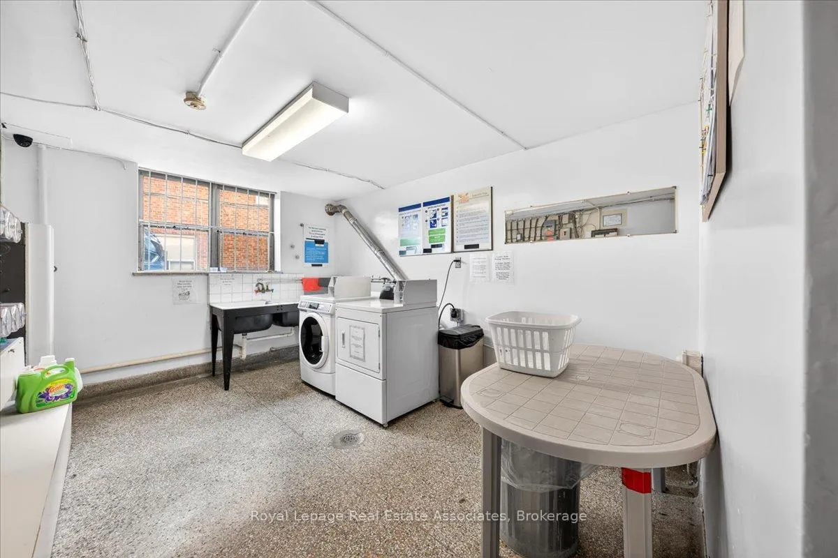 Photo 22 of Unit 4, 10 Wasdale Crescent, Toronto, Englemount-Lawrence — HOMEH