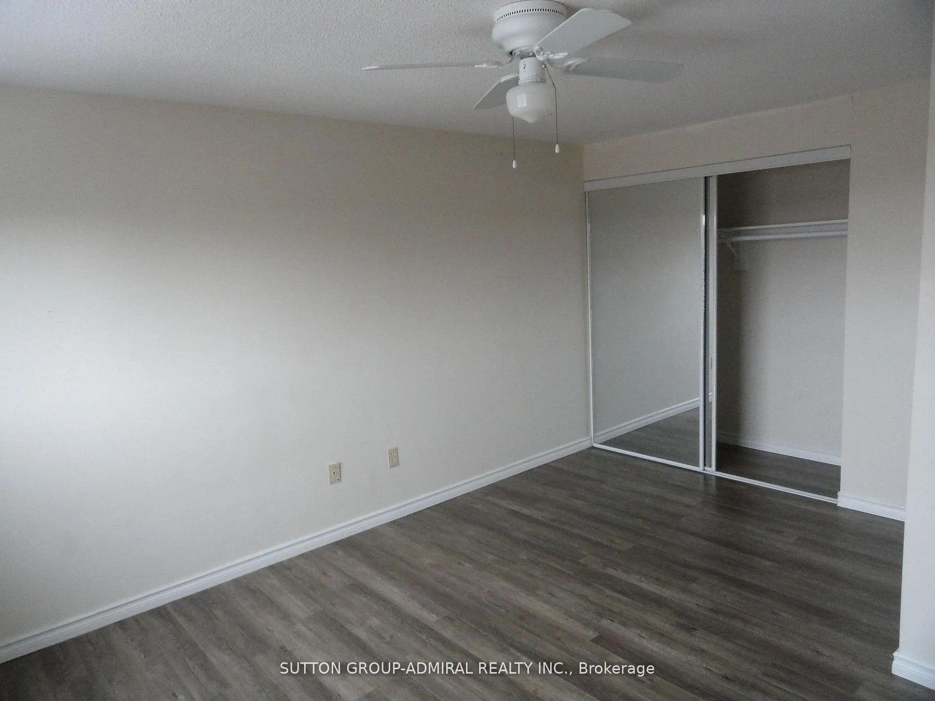 Photo 11 of 137 Ashton Crescent, Brampton, Central Park — HOMEH