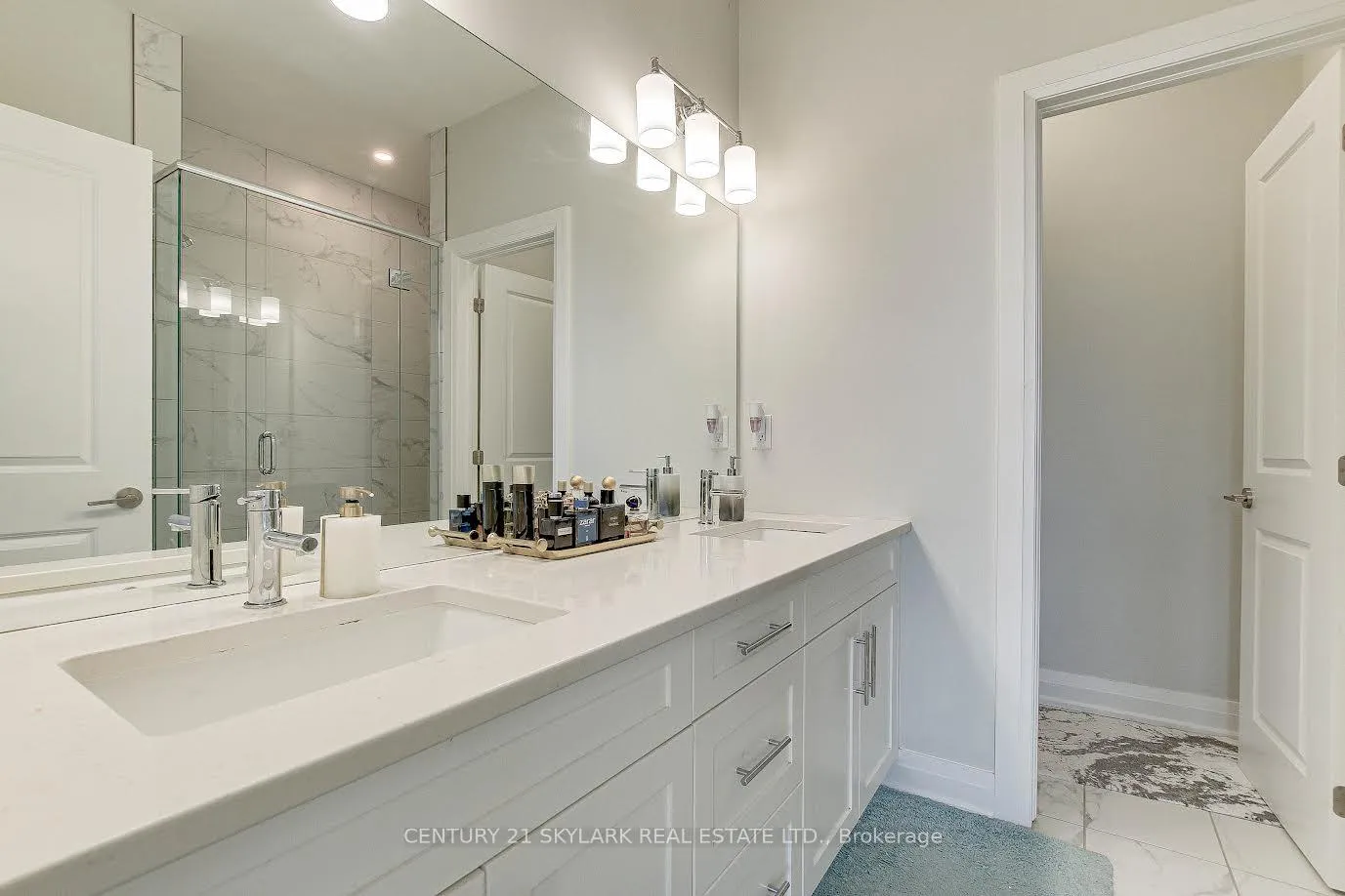 Photo 19 of 2033 Lockwood Crescent, Strathroy-Caradoc, Rural Strathroy-Caradoc — HOMEH