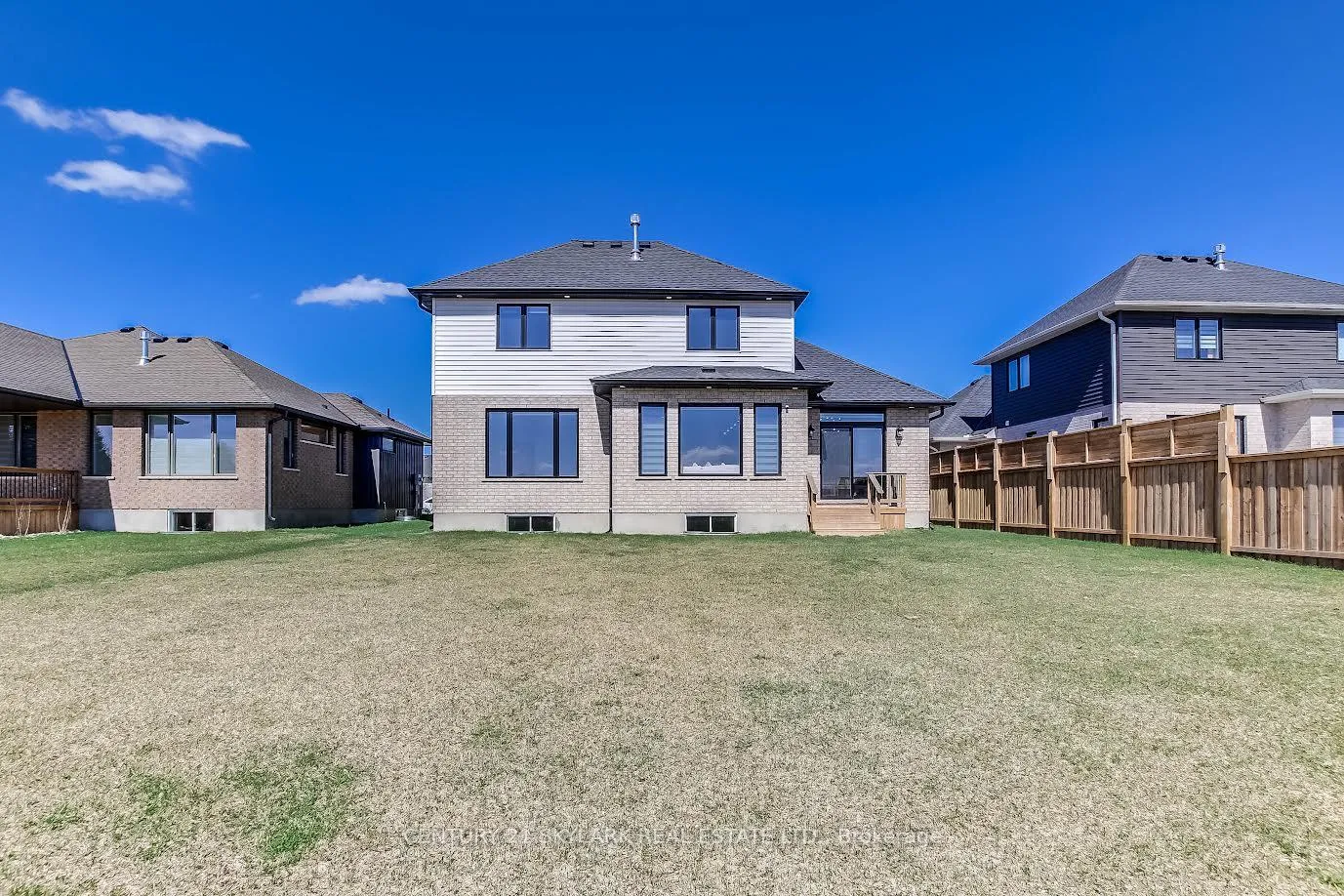 Photo 28 of 2033 Lockwood Crescent, Strathroy-Caradoc, Rural Strathroy-Caradoc — HOMEH