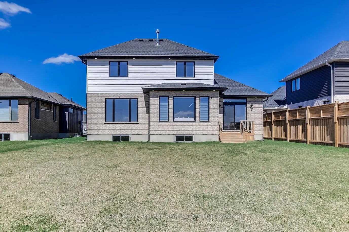 Photo 29 of 2033 Lockwood Crescent, Strathroy-Caradoc, Rural Strathroy-Caradoc — HOMEH