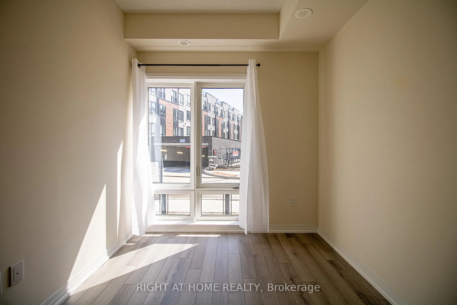 Photo 17 of Unit 2, 255 McLevin Avenue, Scarborough, Malvern — HOMEH