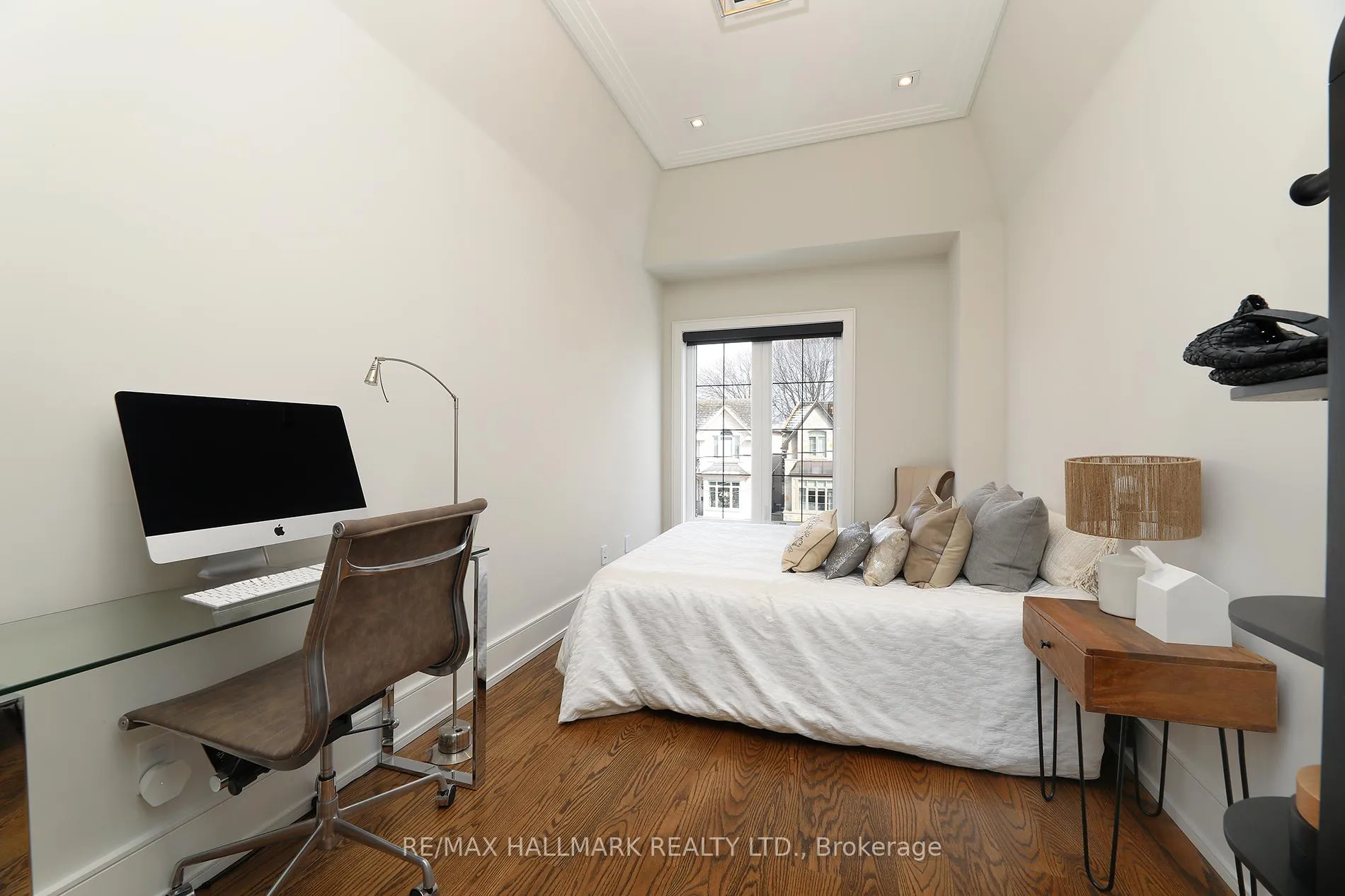 Photo 29 of 159 Roe Avenue, Toronto, Bedford Park-Nortown — HOMEH
