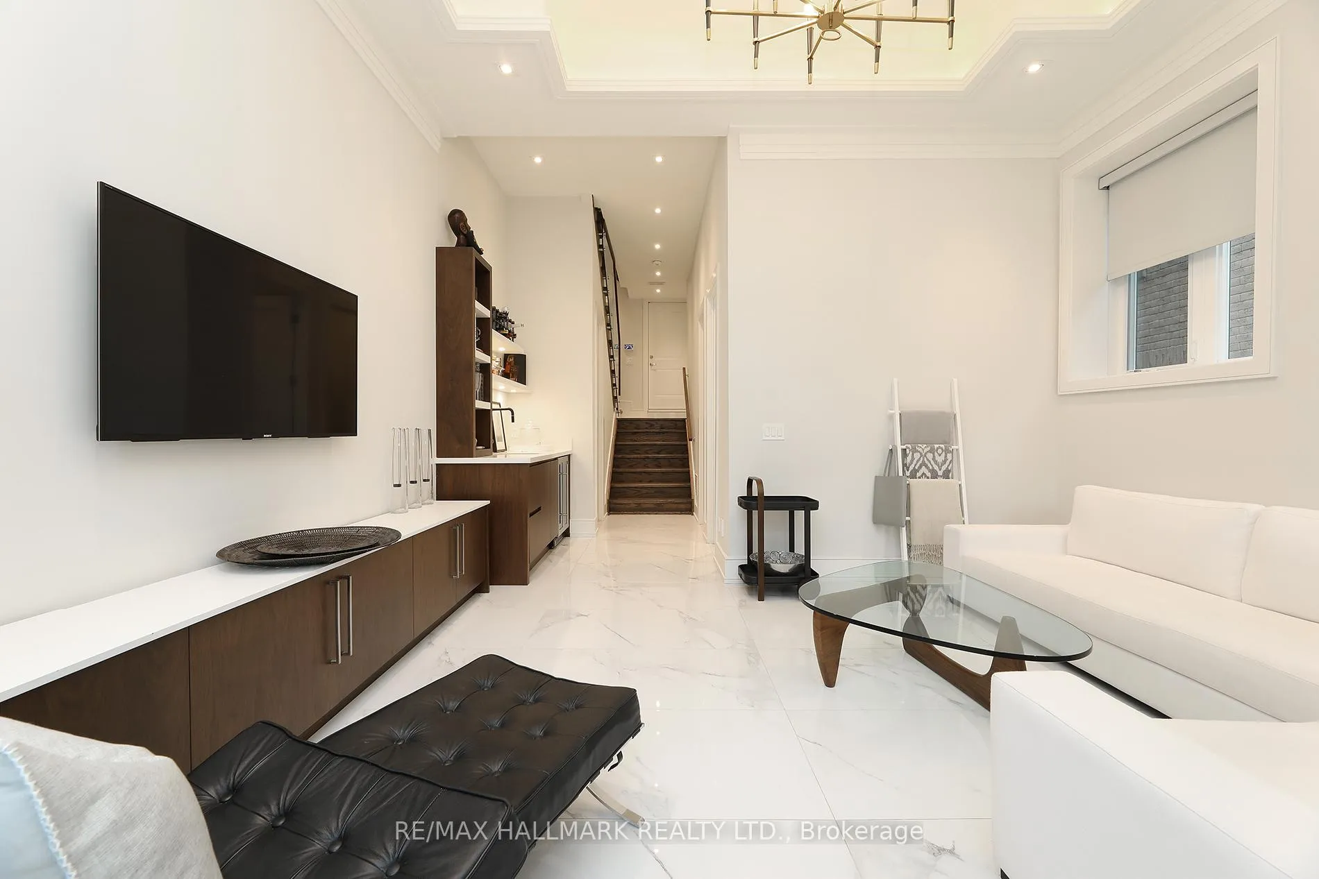 Photo 35 of 159 Roe Avenue, Toronto, Bedford Park-Nortown — HOMEH