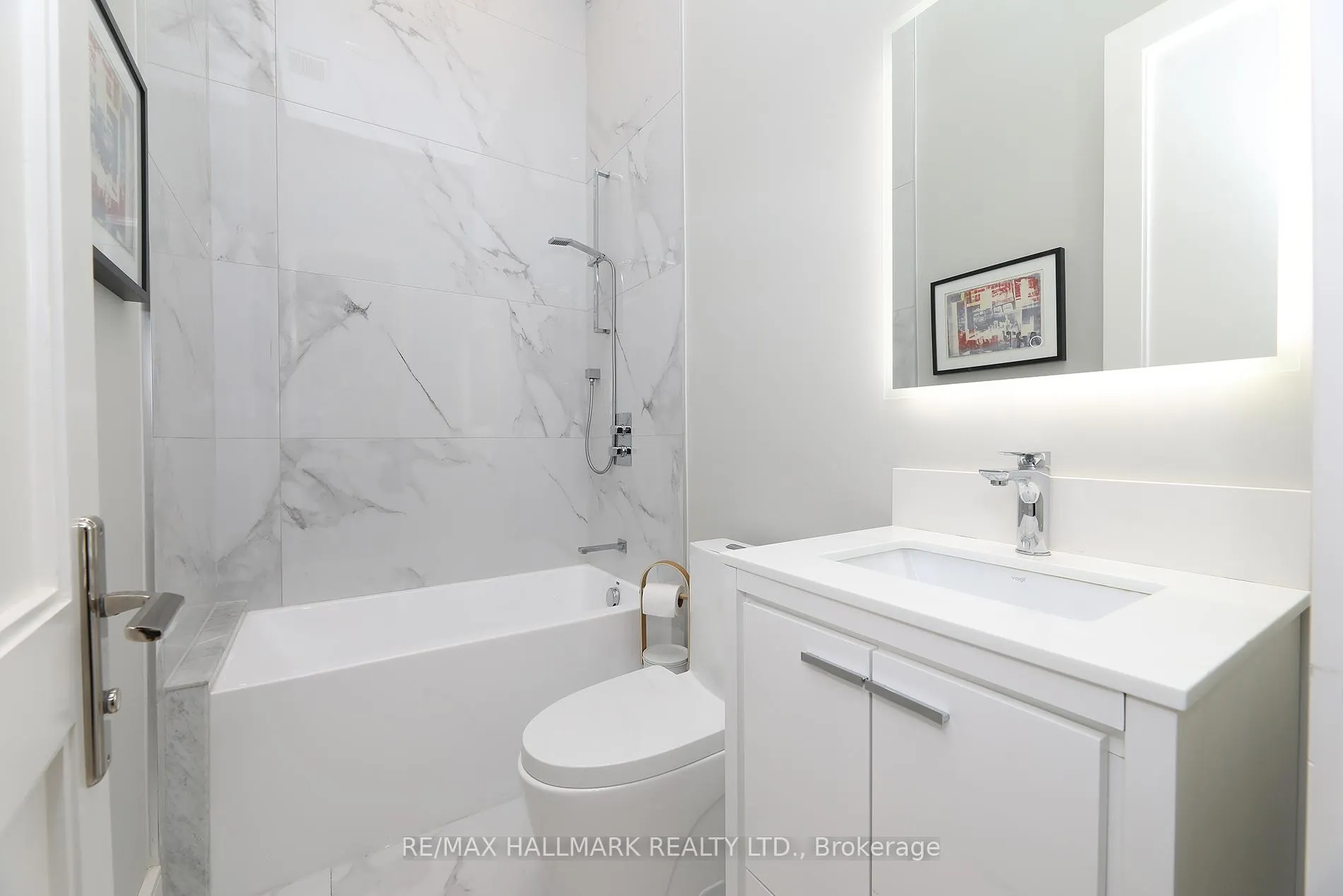 Photo 39 of 159 Roe Avenue, Toronto, Bedford Park-Nortown — HOMEH