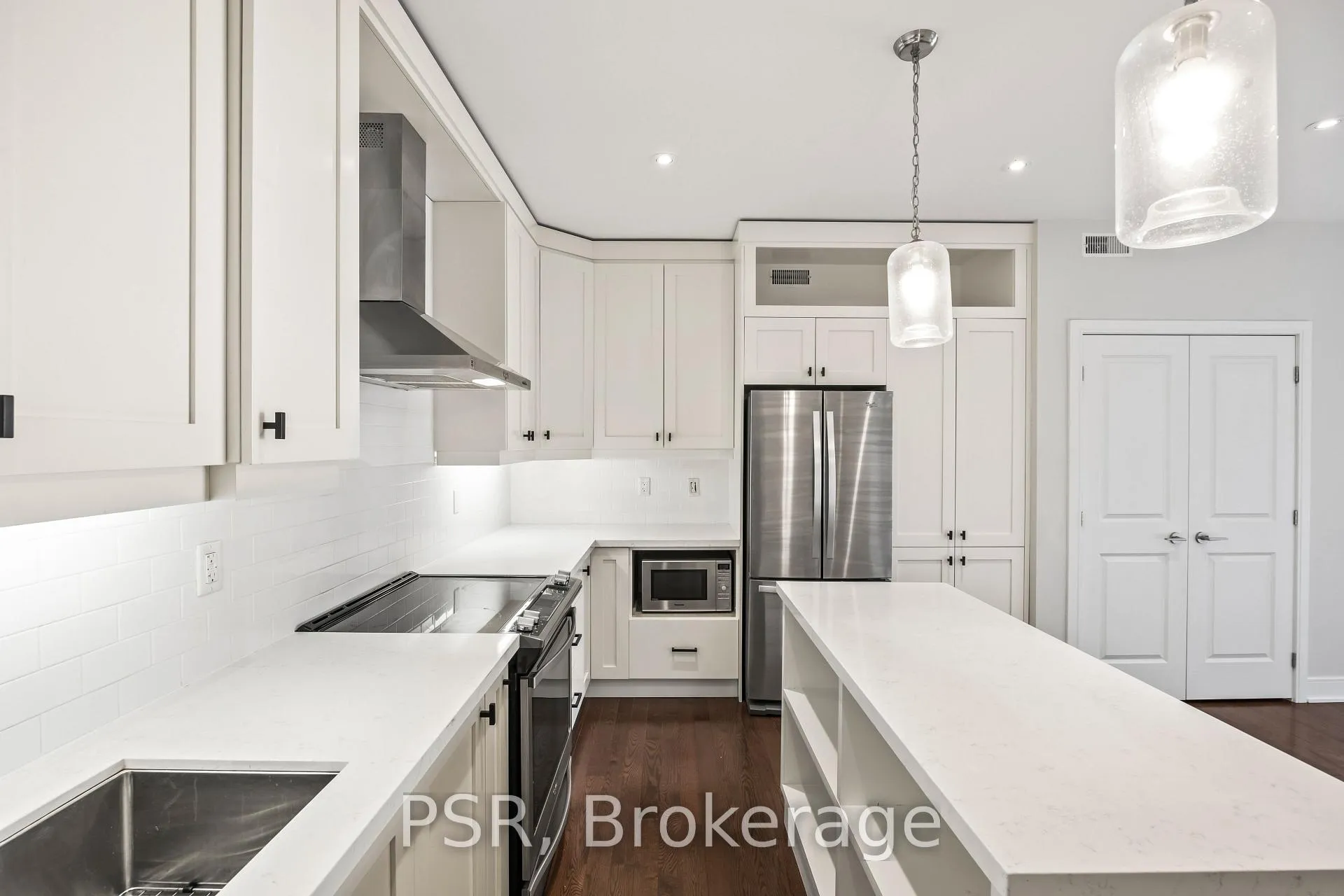 Photo 4 of Unit 4, 114 Ossington Avenue, Toronto, Trinity-Bellwoods — HOMEH