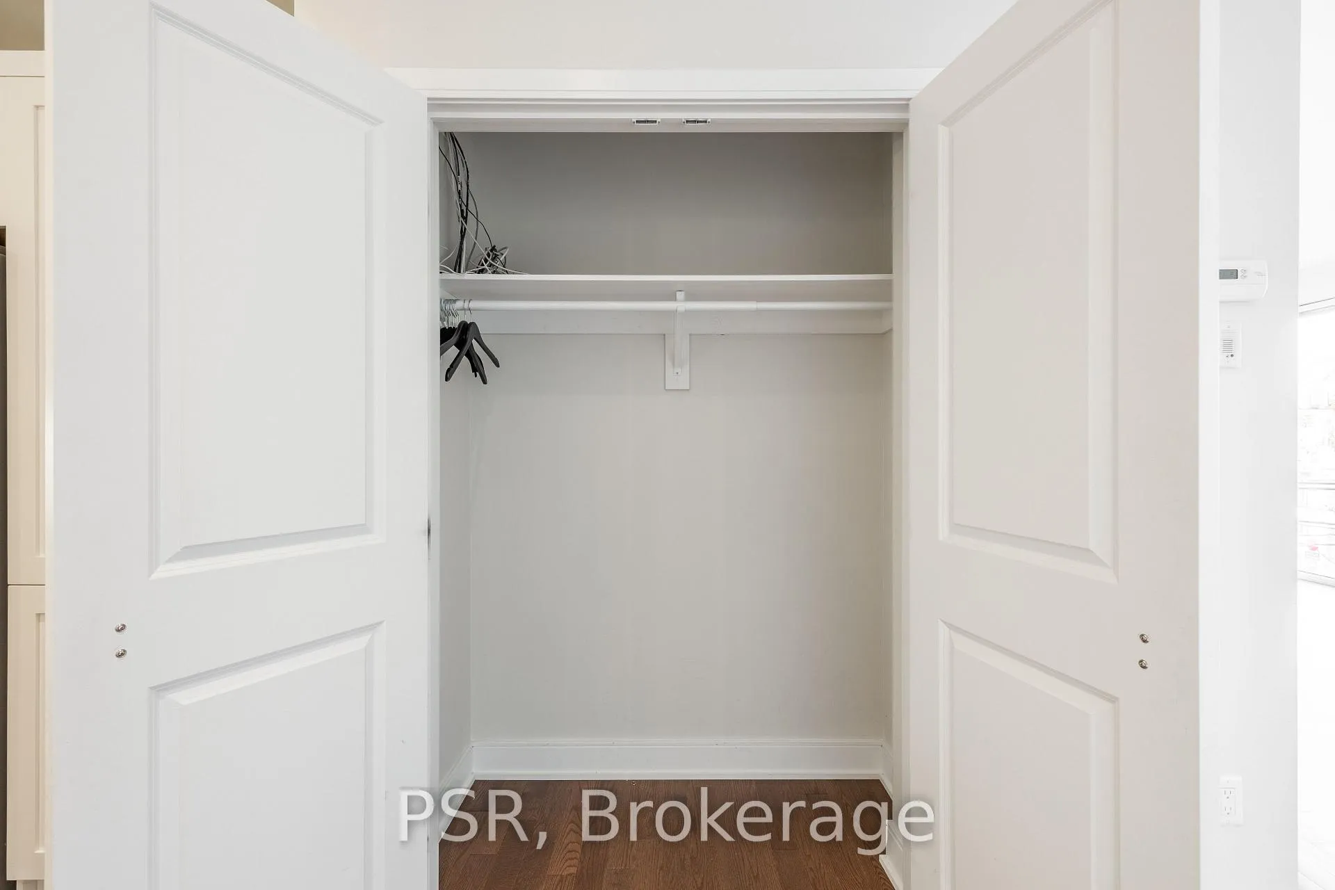 Photo 6 of Unit 4, 114 Ossington Avenue, Toronto, Trinity-Bellwoods — HOMEH