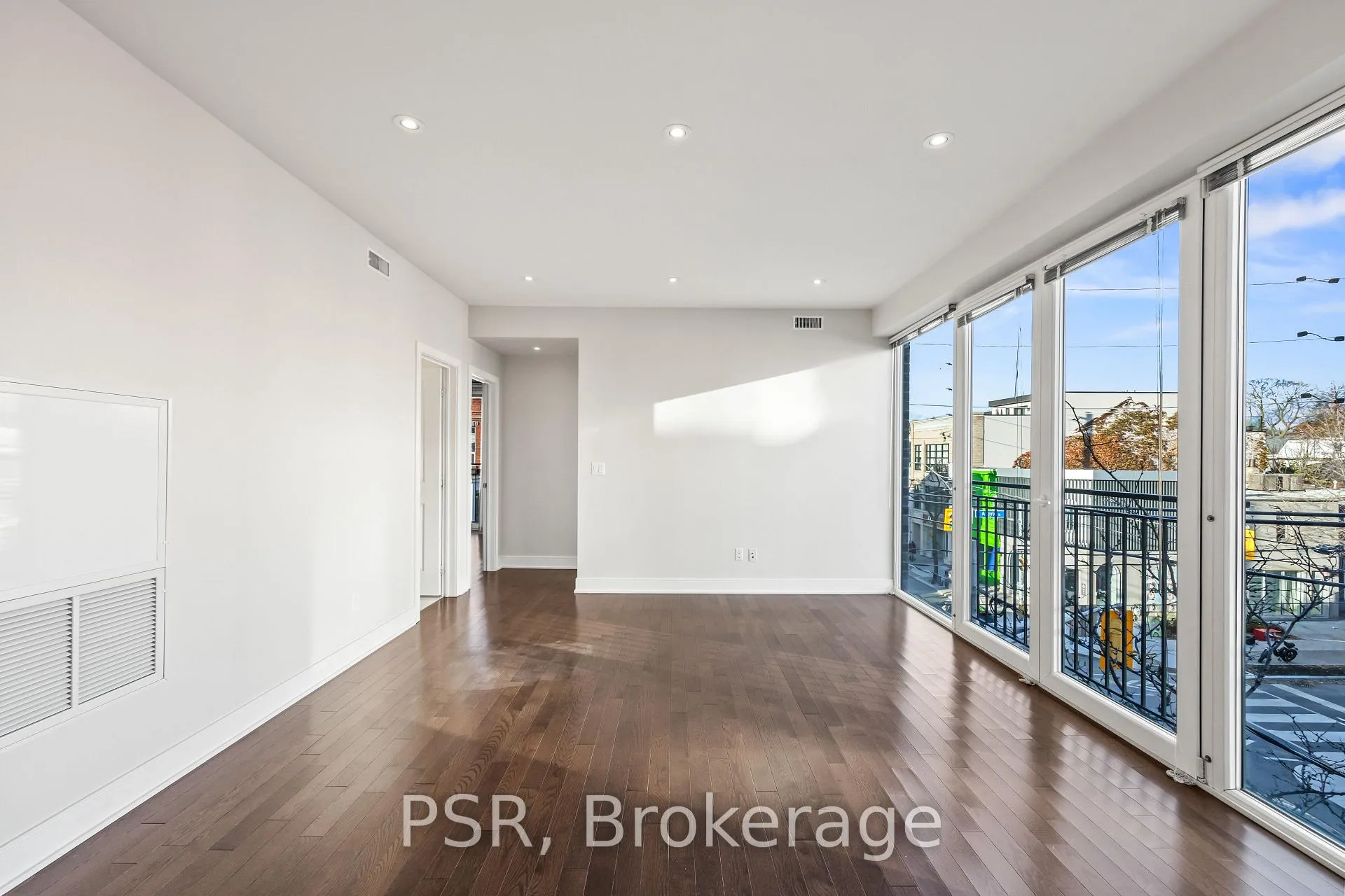 Photo 9 of Unit 4, 114 Ossington Avenue, Toronto, Trinity-Bellwoods — HOMEH