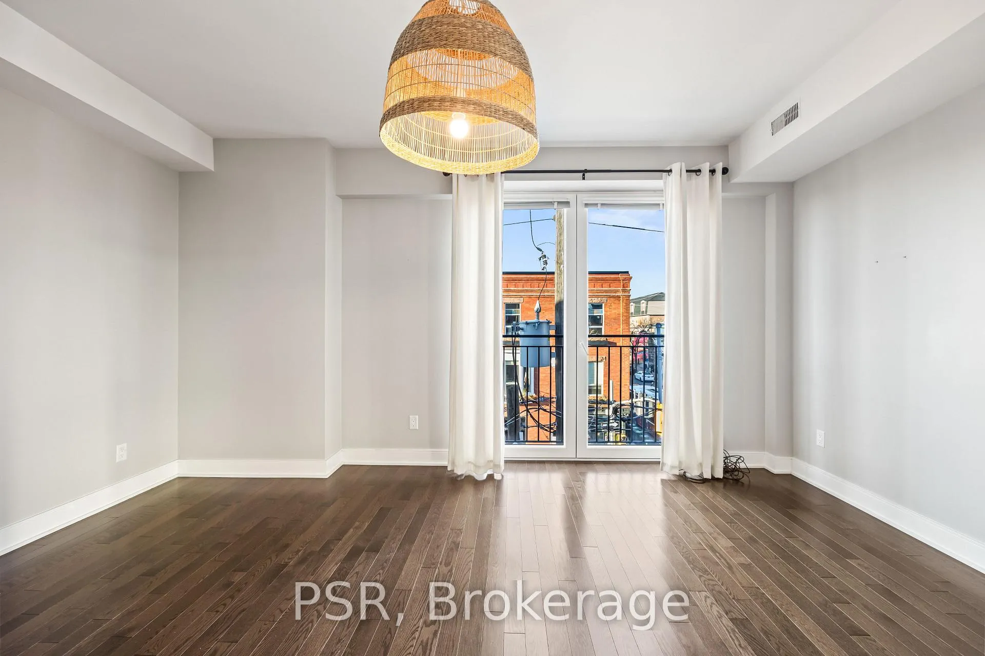 Photo 21 of Unit 4, 114 Ossington Avenue, Toronto, Trinity-Bellwoods — HOMEH