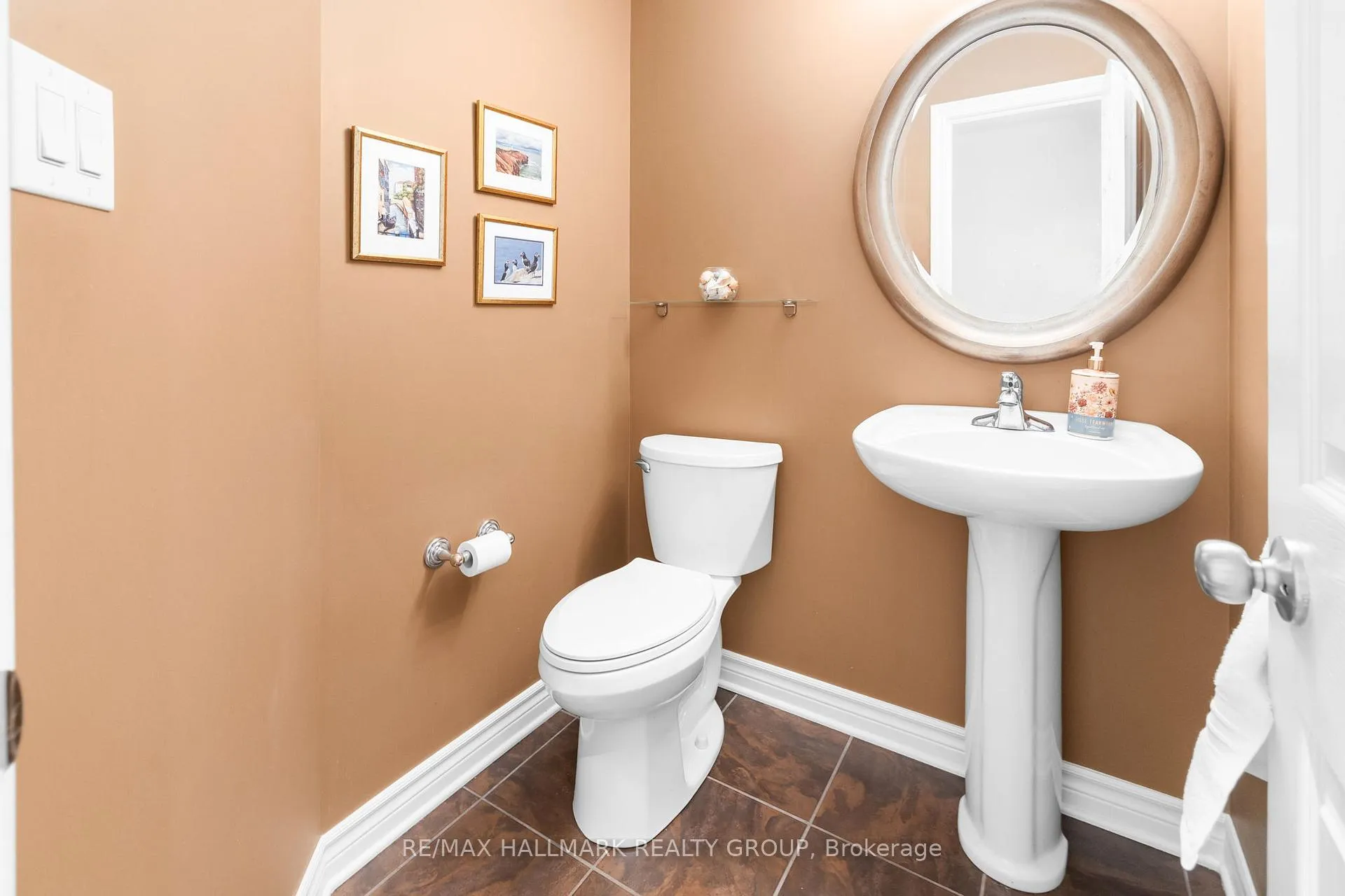 Photo 5 of 548 Langelier Avenue, Ottawa, Mer Bleue/Bradley Estates/Anderson Park — HOMEH