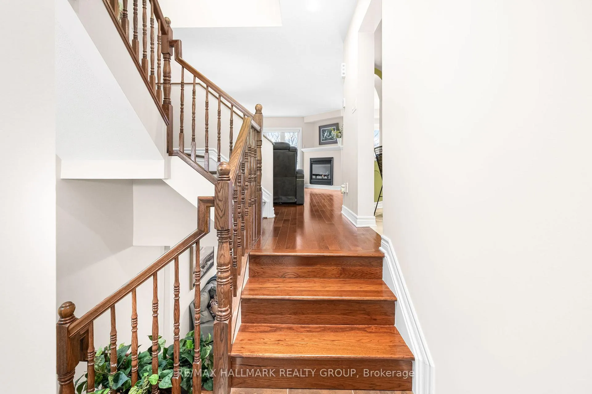 Photo 6 of 548 Langelier Avenue, Ottawa, Mer Bleue/Bradley Estates/Anderson Park — HOMEH
