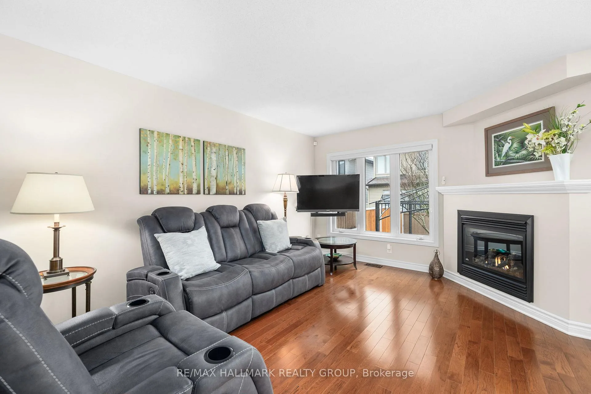 Photo 7 of 548 Langelier Avenue, Ottawa, Mer Bleue/Bradley Estates/Anderson Park — HOMEH
